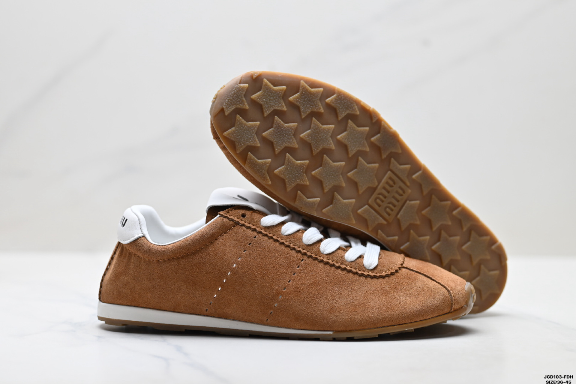 MiuMiu Plume 缪缪 绒面革 科技织物面料 圆头系带 低帮德训薄底鞋-Top High Quatity Cheap Sneakers Fashion Clothing Clothes Bags handbags Shoes of all Brand wholesale With The best Quality And Beautiful Price from China Factory Chinese suppliers wholesaler seller MiuMiu Plume 缪缪 绒面革 科技织物面料 圆头系带 低帮德训薄底鞋