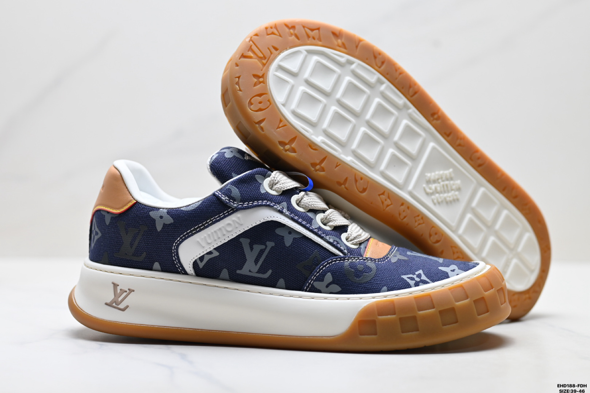 纯原Louis Vuitton Tilted 绒面小牛皮 路易威登 休闲运动文化百搭板鞋-Top High Quatity Cheap Sneakers Fashion Clothing Clothes Bags handbags Shoes of all Brand wholesale With The best Quality And Beautiful Price from China Factory Chinese suppliers wholesaler seller 纯原Louis Vuitton Tilted 绒面小牛皮 路易威登 休闲运动文化百搭板鞋