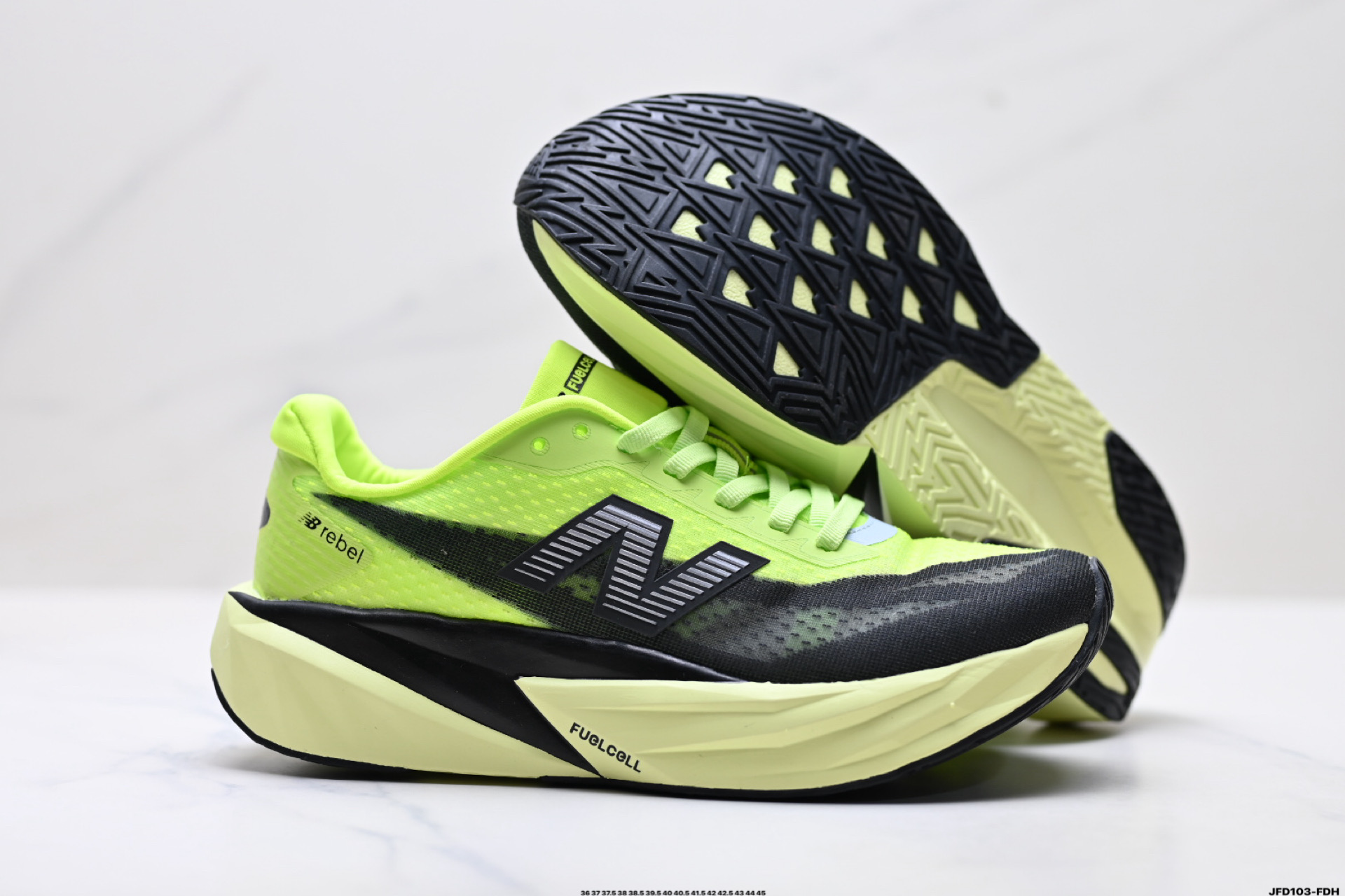 New Balance 新百伦FuelCell 简约 织物 网布防滑耐磨透气轻便 低帮 马拉松跑步鞋 MFCX4TR-Top High Quatity Cheap Sneakers Fashion Clothing Clothes Bags handbags Shoes of all Brand wholesale With The best Quality And Beautiful Price from China Factory Chinese suppliers wholesaler seller New Balance 新百伦FuelCell 简约 织物 网布防滑耐磨透气轻便 低帮 马拉松跑步鞋 MFCX4TR