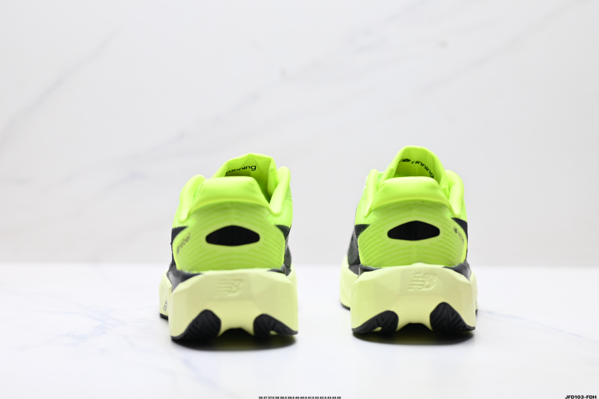 New Balance 新百伦FuelCell 简约 织物 网布防滑耐磨透气轻便 低帮 马拉松跑步鞋 MFCX4TR-Top High Quatity Cheap Sneakers Fashion Clothing Clothes Bags handbags Shoes of all Brand wholesale With The best Quality And Beautiful Price from China Factory Chinese suppliers wholesaler seller New Balance 新百伦FuelCell 简约 织物 网布防滑耐磨透气轻便 低帮 马拉松跑步鞋 MFCX4TR