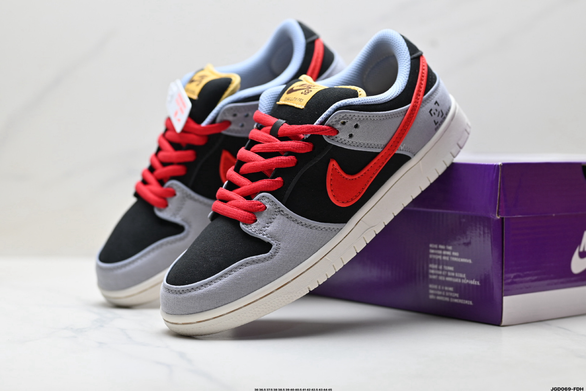 NIKE DUNK LOW 扣篮系列 耐克 复古低帮休闲运动滑板板鞋 FN5880-001-Top High Quatity Cheap Sneakers Fashion Clothing Clothes Bags handbags Shoes of all Brand wholesale With The best Quality And Beautiful Price from China Factory Chinese suppliers wholesaler seller NIKE DUNK LOW 扣篮系列 耐克 复古低帮休闲运动滑板板鞋 FN5880-001