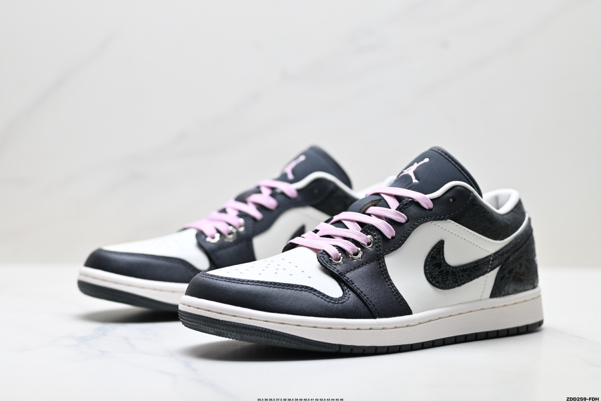Nike Air Jordan 1 Low 耐克 AJ1乔1低帮休闲板鞋 II0595-001-Top High Quatity Cheap Sneakers Fashion Clothing Clothes Bags handbags Shoes of all Brand wholesale With The best Quality And Beautiful Price from China Factory Chinese suppliers wholesaler seller Nike Air Jordan 1 Low 耐克 AJ1乔1低帮休闲板鞋 II0595-001