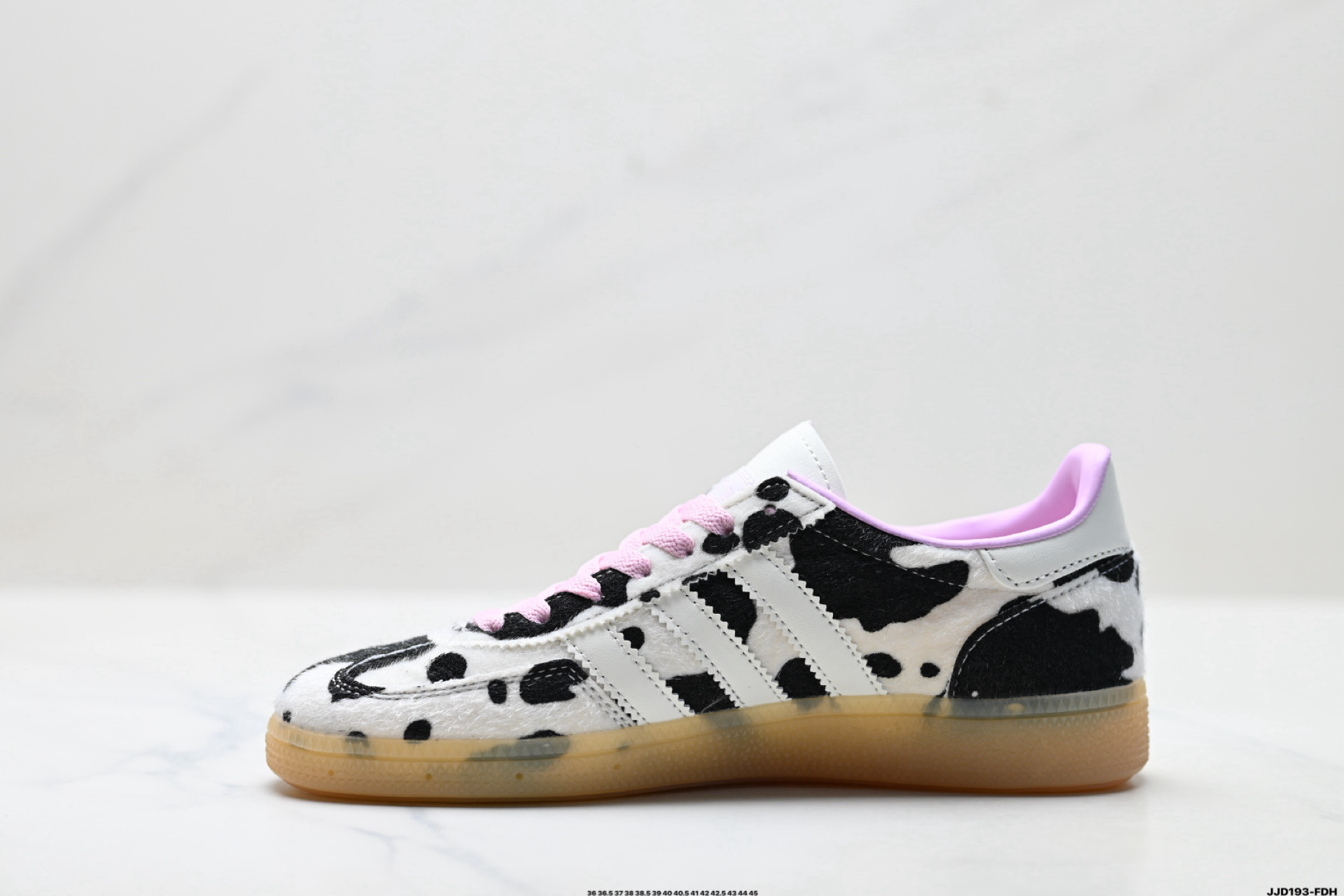 Adidas Handball Spezial 阿迪达斯经典款 复古休闲板鞋 KJ0090