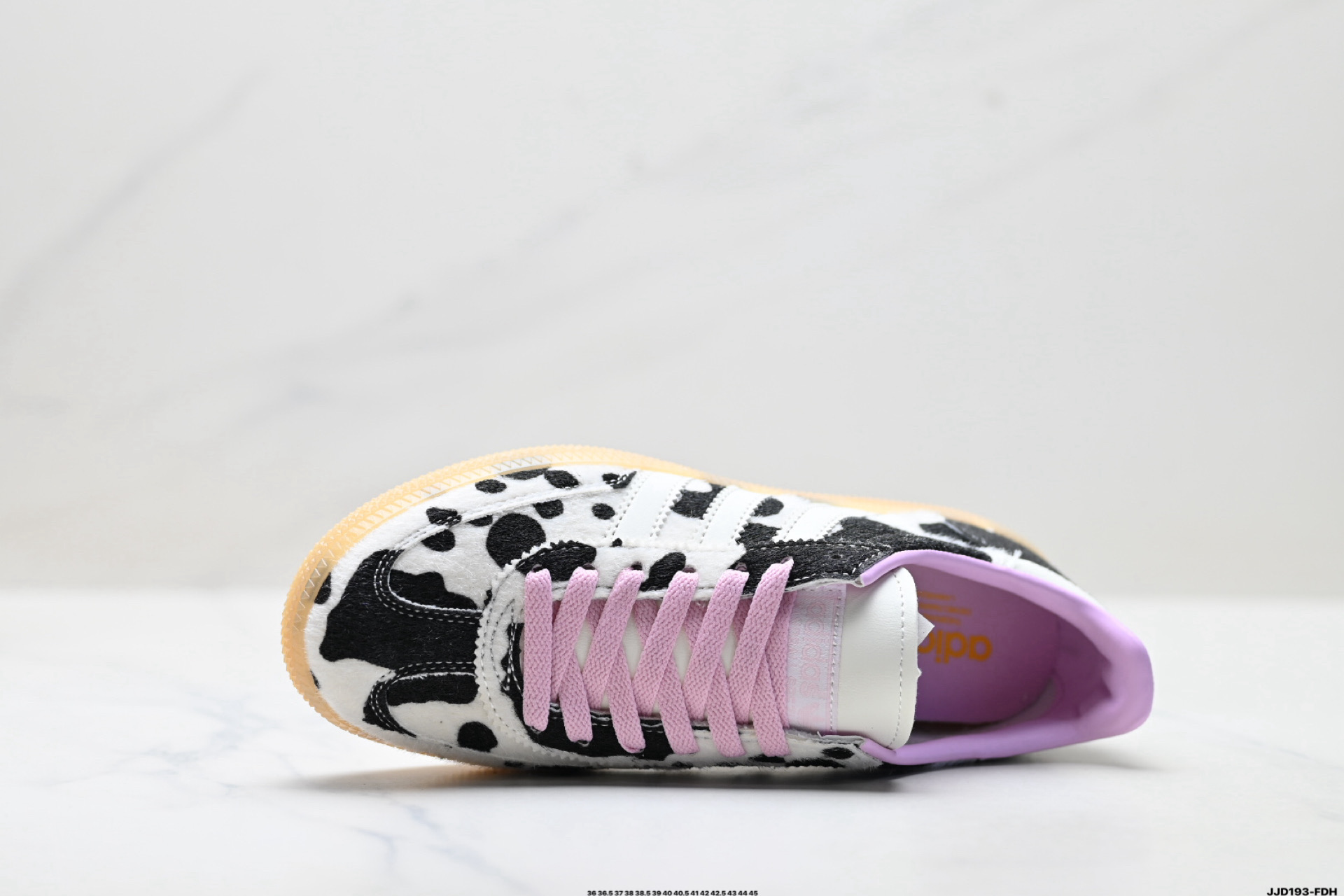 Adidas Handball Spezial 阿迪达斯经典款 复古休闲板鞋 KJ0090