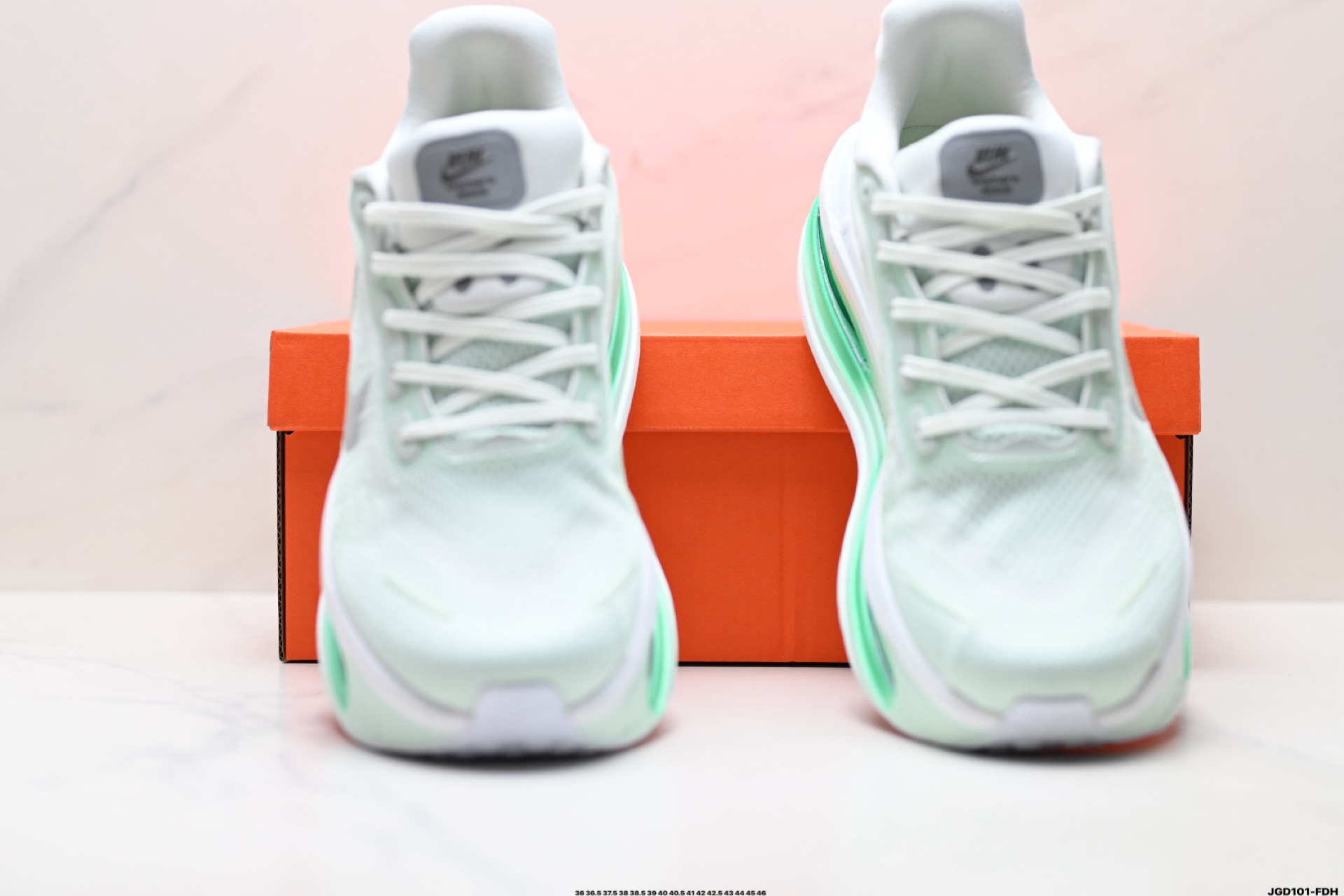 Nike VOMERO PREMIUM 耐克 舒适减震防滑 低帮跑步鞋 全掌ReactX泡绵中底 HM5973-300-Top High Quatity Cheap Sneakers Fashion Clothing Clothes Bags handbags Shoes of all Brand wholesale With The best Quality And Beautiful Price from China Factory Chinese suppliers wholesaler seller Nike VOMERO PREMIUM 耐克 舒适减震防滑 低帮跑步鞋 全掌ReactX泡绵中底 HM5973-300