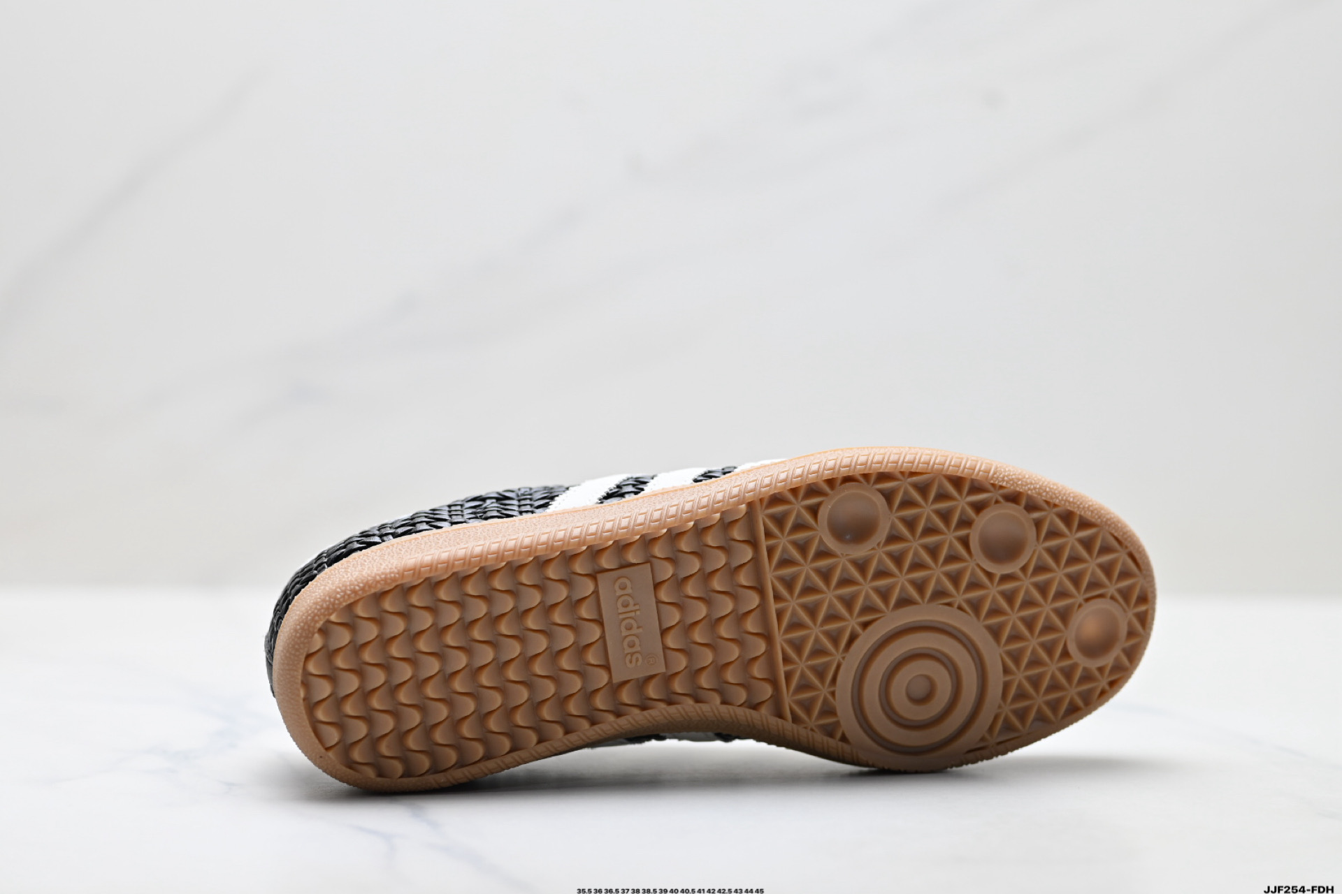 Adidas Originals Samba 桑巴舞系列阿迪达斯 三叶草 绅士德训足球风百搭低帮休闲运动板鞋 HQ9282-Top High Quatity Cheap Sneakers Fashion Clothing Clothes Bags handbags Shoes of all Brand wholesale With The best Quality And Beautiful Price from China Factory Chinese suppliers wholesaler seller Adidas Originals Samba 桑巴舞系列阿迪达斯 三叶草 绅士德训足球风百搭低帮休闲运动板鞋 HQ9282