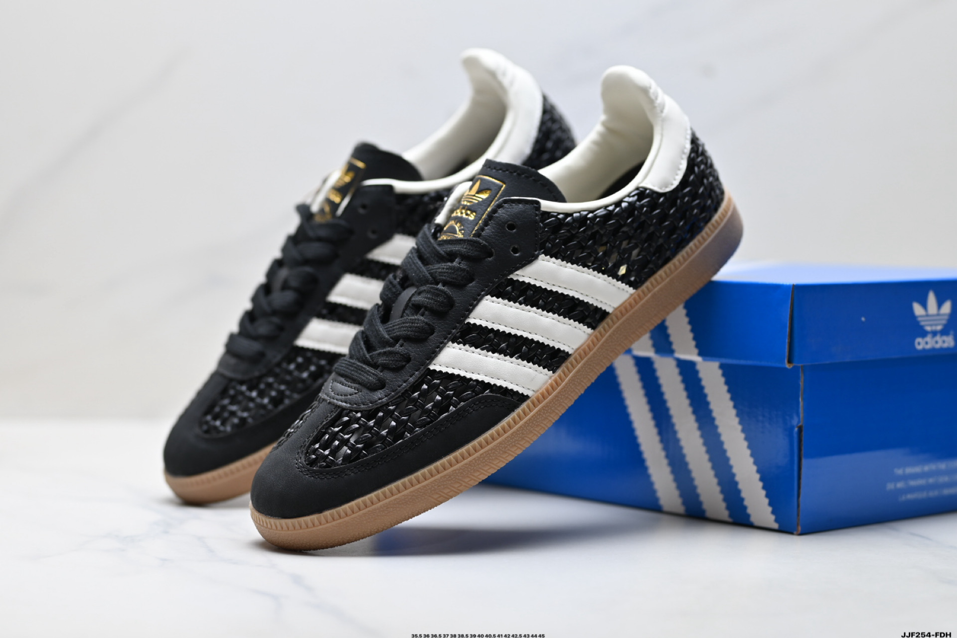 Adidas Originals Samba 桑巴舞系列阿迪达斯 三叶草 绅士德训足球风百搭低帮休闲运动板鞋 HQ9282-Top High Quatity Cheap Sneakers Fashion Clothing Clothes Bags handbags Shoes of all Brand wholesale With The best Quality And Beautiful Price from China Factory Chinese suppliers wholesaler seller Adidas Originals Samba 桑巴舞系列阿迪达斯 三叶草 绅士德训足球风百搭低帮休闲运动板鞋 HQ9282