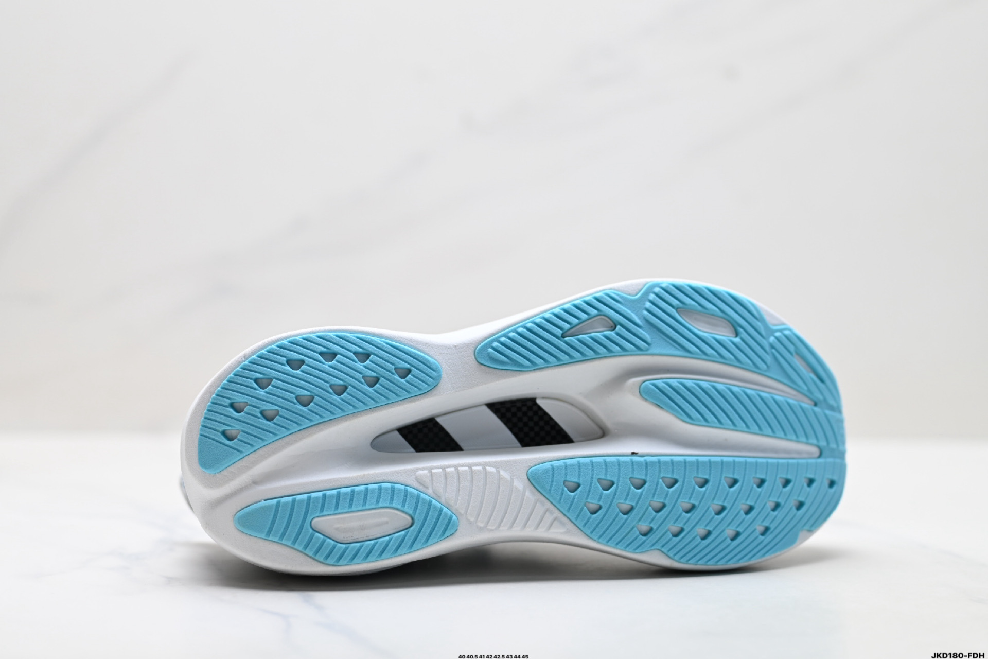 HOKA SKYWARD X 轻量化设计 防滑耐磨 厚底增高 低帮运动跑步鞋 1147911-Top High Quatity Cheap Sneakers Fashion Clothing Clothes Bags handbags Shoes of all Brand wholesale With The best Quality And Beautiful Price from China Factory Chinese suppliers wholesaler seller HOKA SKYWARD X 轻量化设计 防滑耐磨 厚底增高 低帮运动跑步鞋 1147911