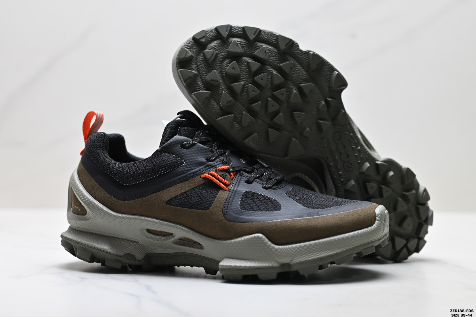 Ecco爱步 Biom C-Trail 健步C 舒适时尚 简约时尚 减震防滑 低帮休闲鞋 802884-513-Top High Quatity Cheap Sneakers Fashion Clothing Clothes Bags handbags Shoes of all Brand wholesale With The best Quality And Beautiful Price from China Factory Chinese suppliers wholesaler seller Ecco爱步 Biom C-Trail 健步C 舒适时尚 简约时尚 减震防滑 低帮休闲鞋 802884-513