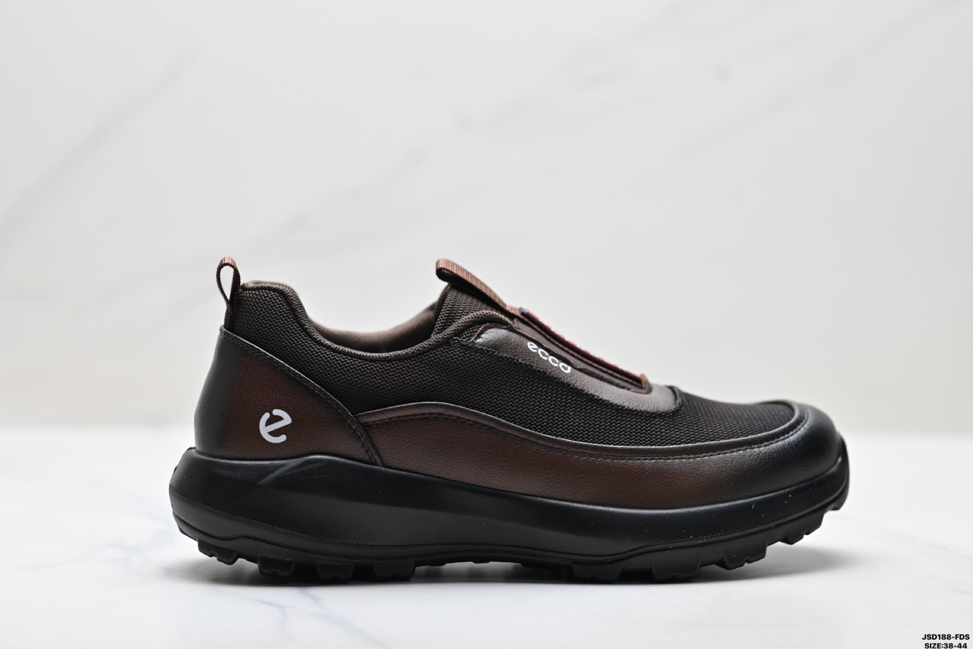 Ecco爱步 Biom Fjuel 轻量化设计 透气登山鞋鞋