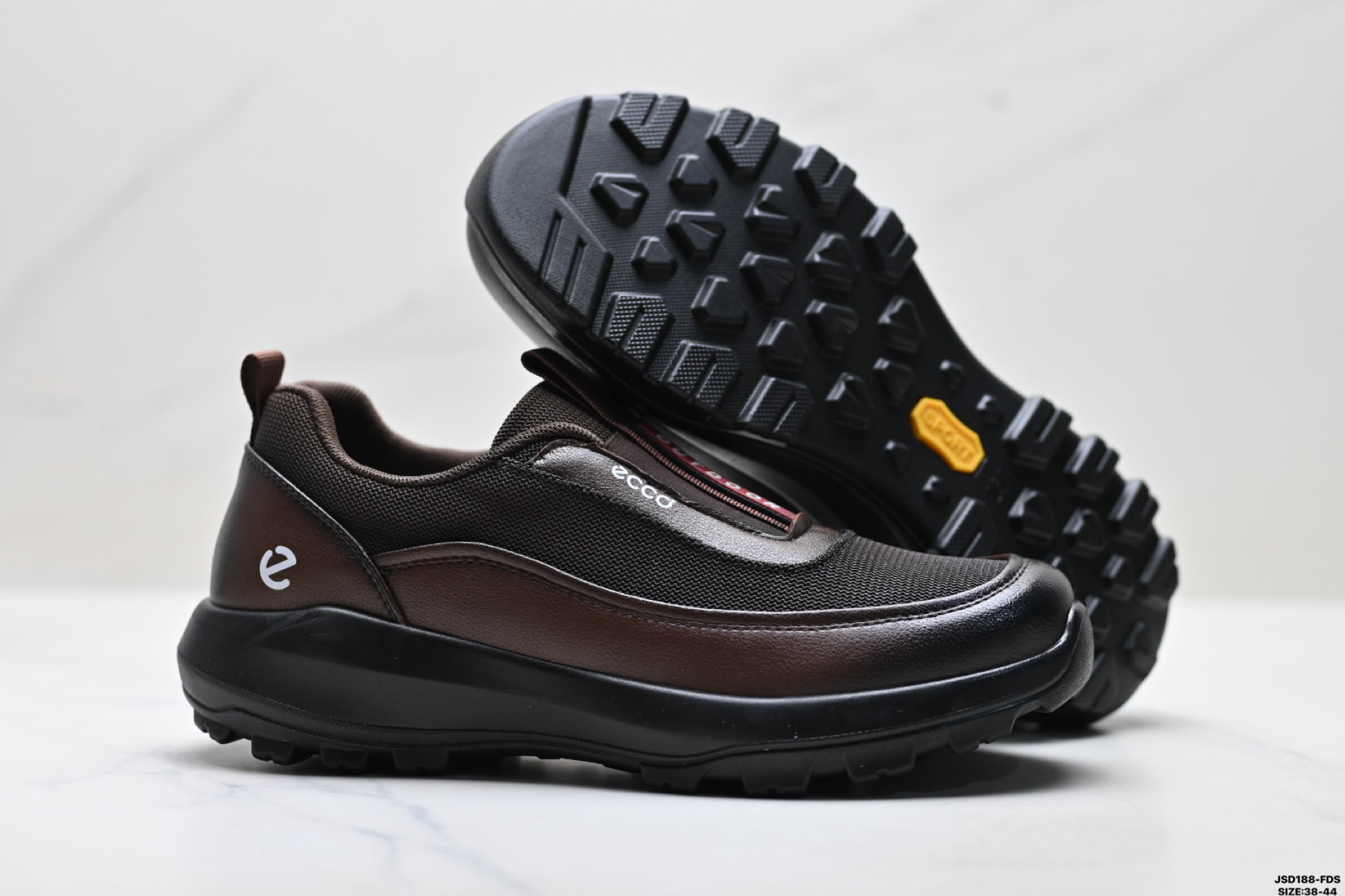 Ecco爱步 Biom Fjuel 轻量化设计 透气登山鞋鞋