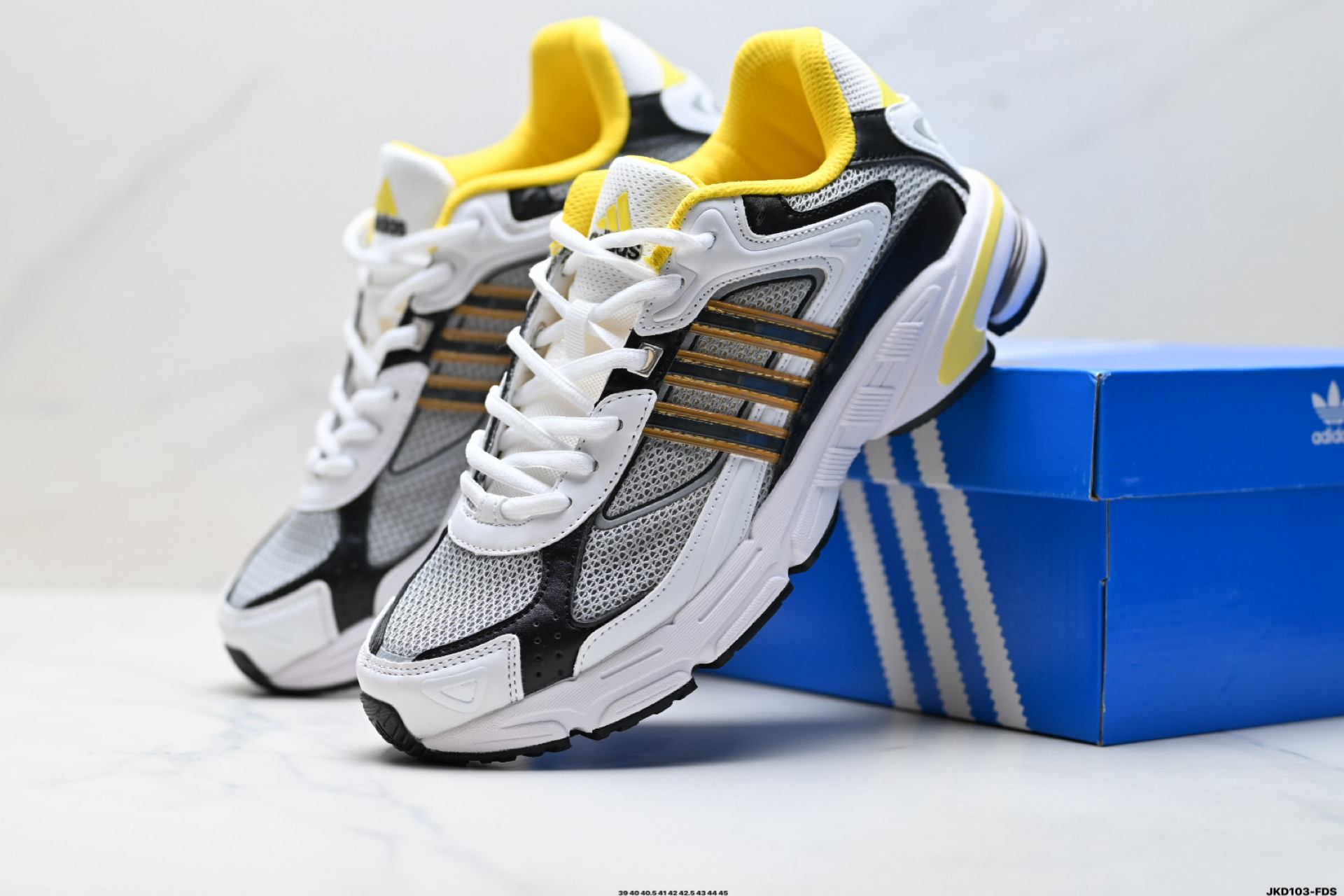 Adidas Originals Response CL 阿迪达斯 复古休闲跑步鞋 IH3365