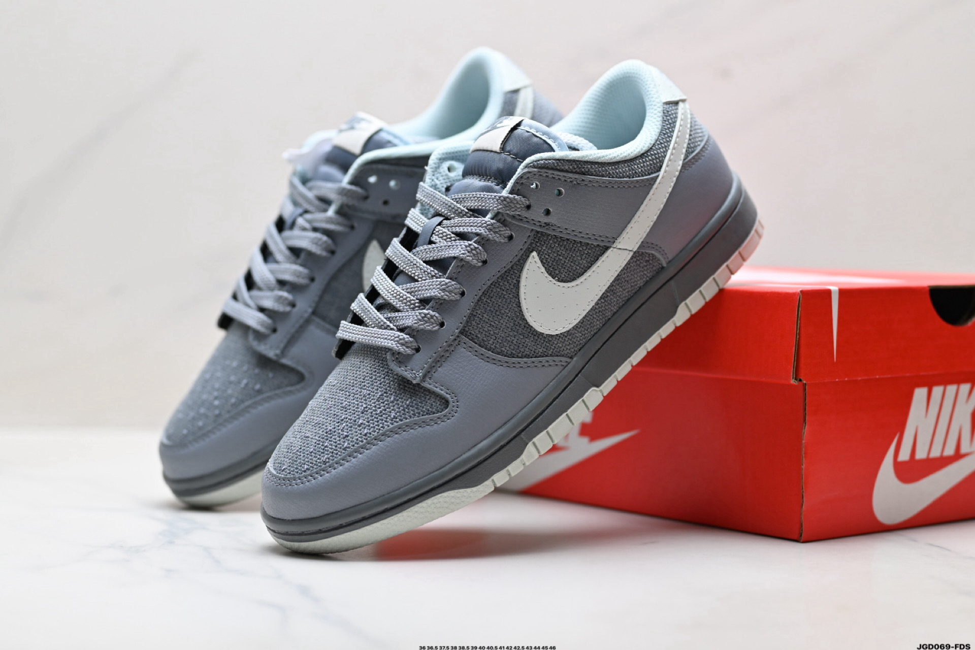 NIKE DUNK LOW 扣篮系列 耐克 复古低帮休闲运动滑板板鞋 IH1940-001 NIKE DUNK LOW 扣篮系列 耐克 复古低帮休闲运动滑板板鞋 IH1940-001