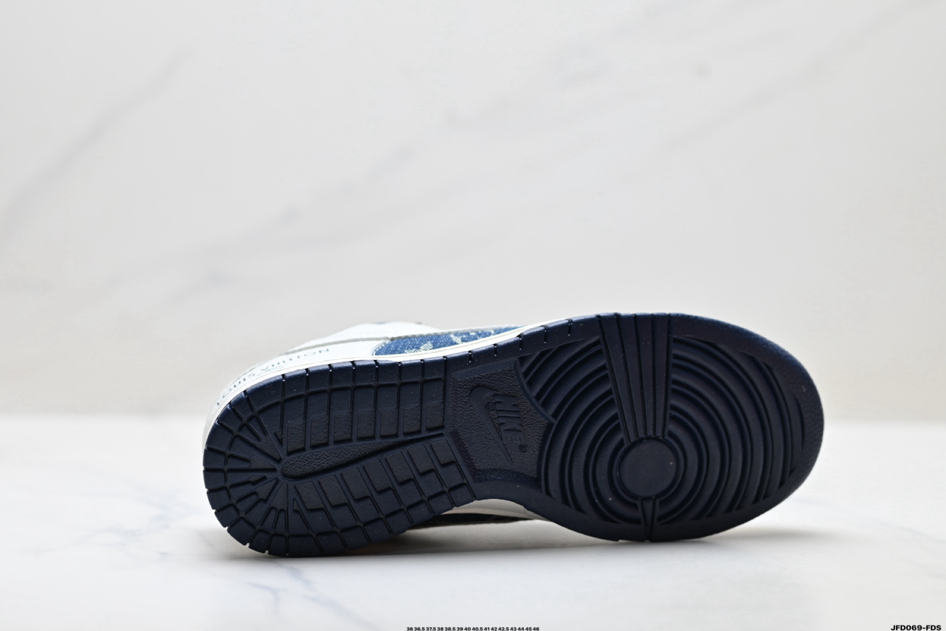 Nike Dunk Low Retro ‘DIY高端定制’耐克 低帮休闲运动板鞋 FJ7745-001-Top High Quatity Cheap Sneakers Fashion Clothing Clothes Bags handbags Shoes of all Brand wholesale With The best Quality And Beautiful Price from China Factory Chinese suppliers wholesaler seller Nike Dunk Low Retro ‘DIY高端定制’耐克 低帮休闲运动板鞋 FJ7745-001