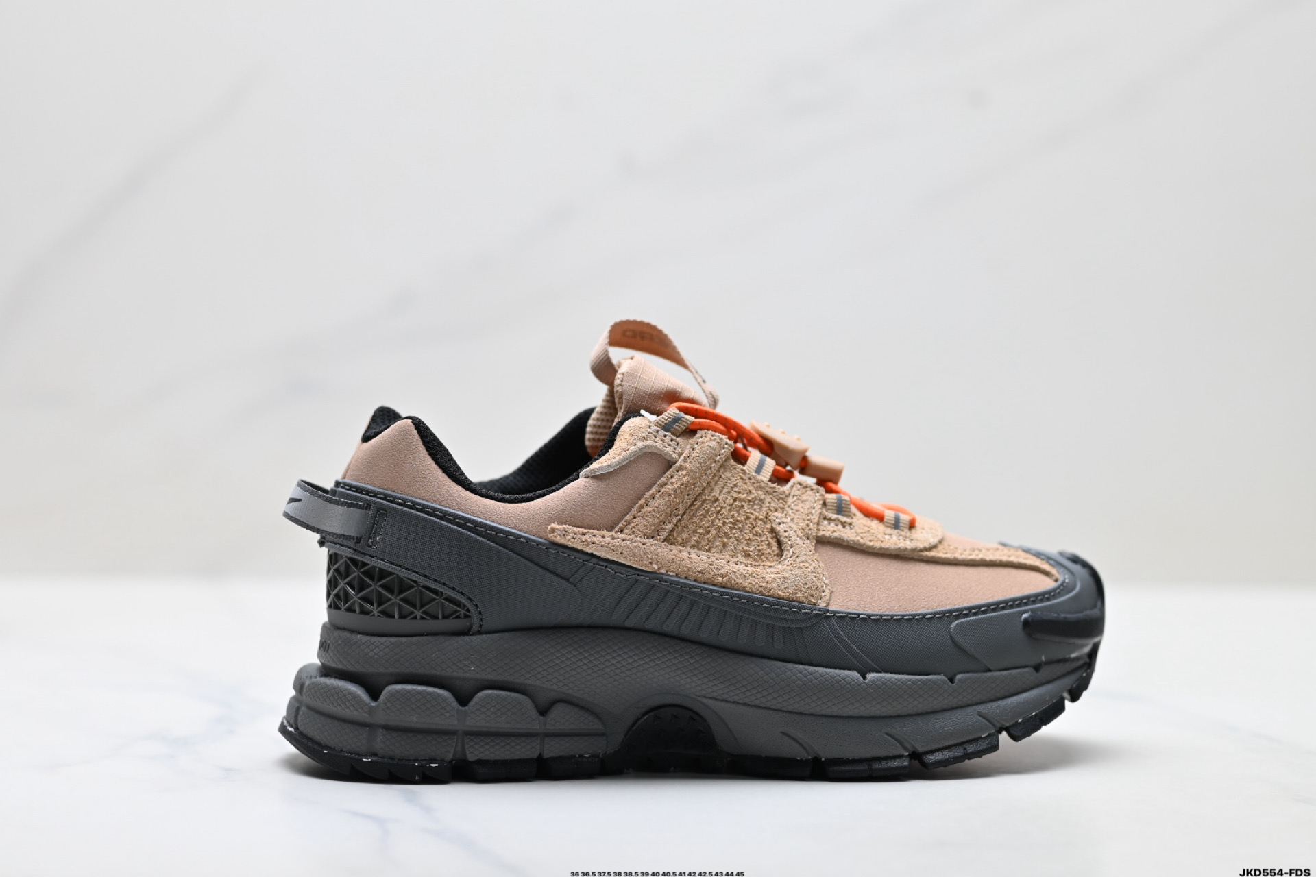 Nike Zoom Vomero Roam 耐克 复古休闲运动慢跑鞋 IQ1127-220