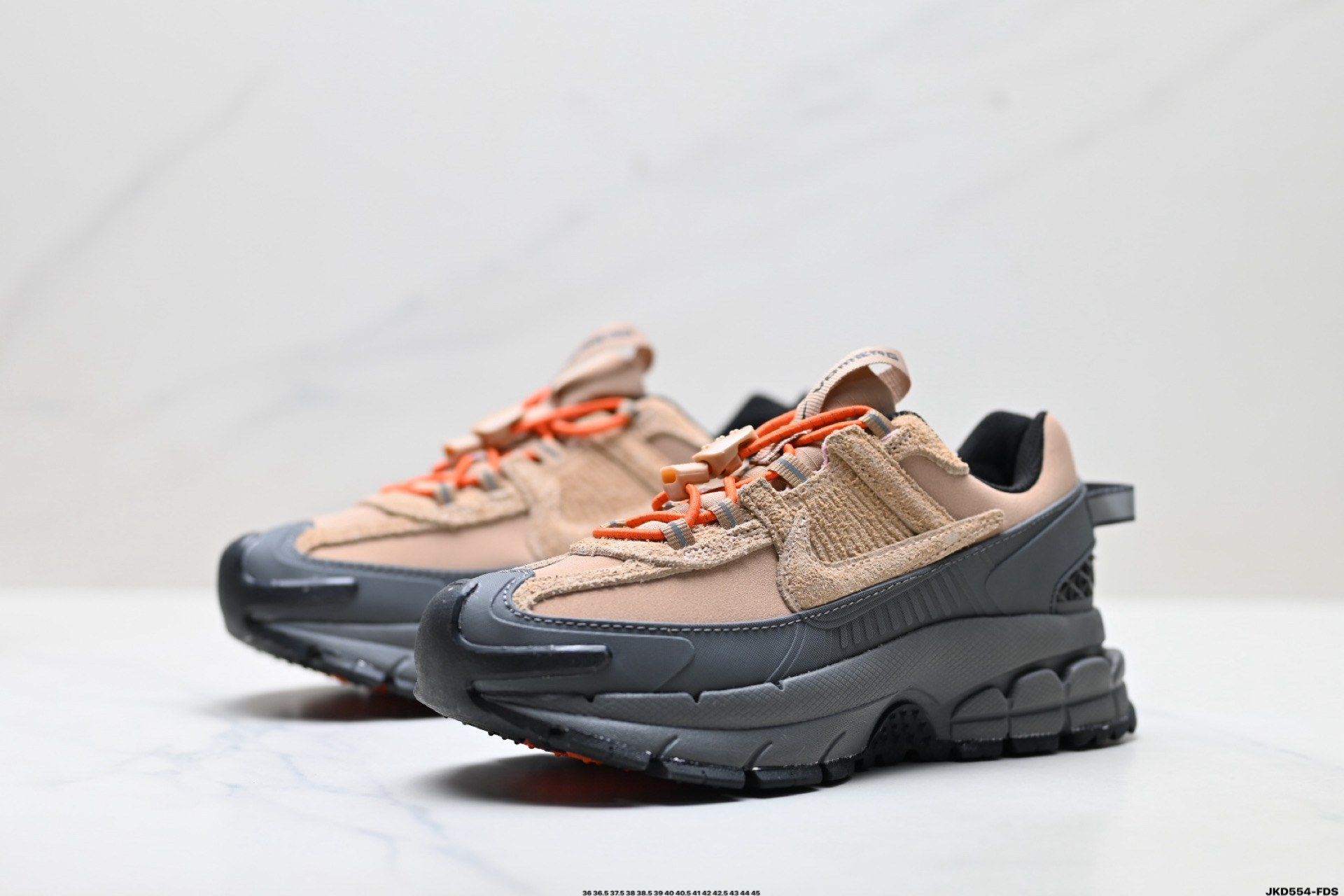 Nike Zoom Vomero Roam 耐克 复古休闲运动慢跑鞋 IQ1127-220