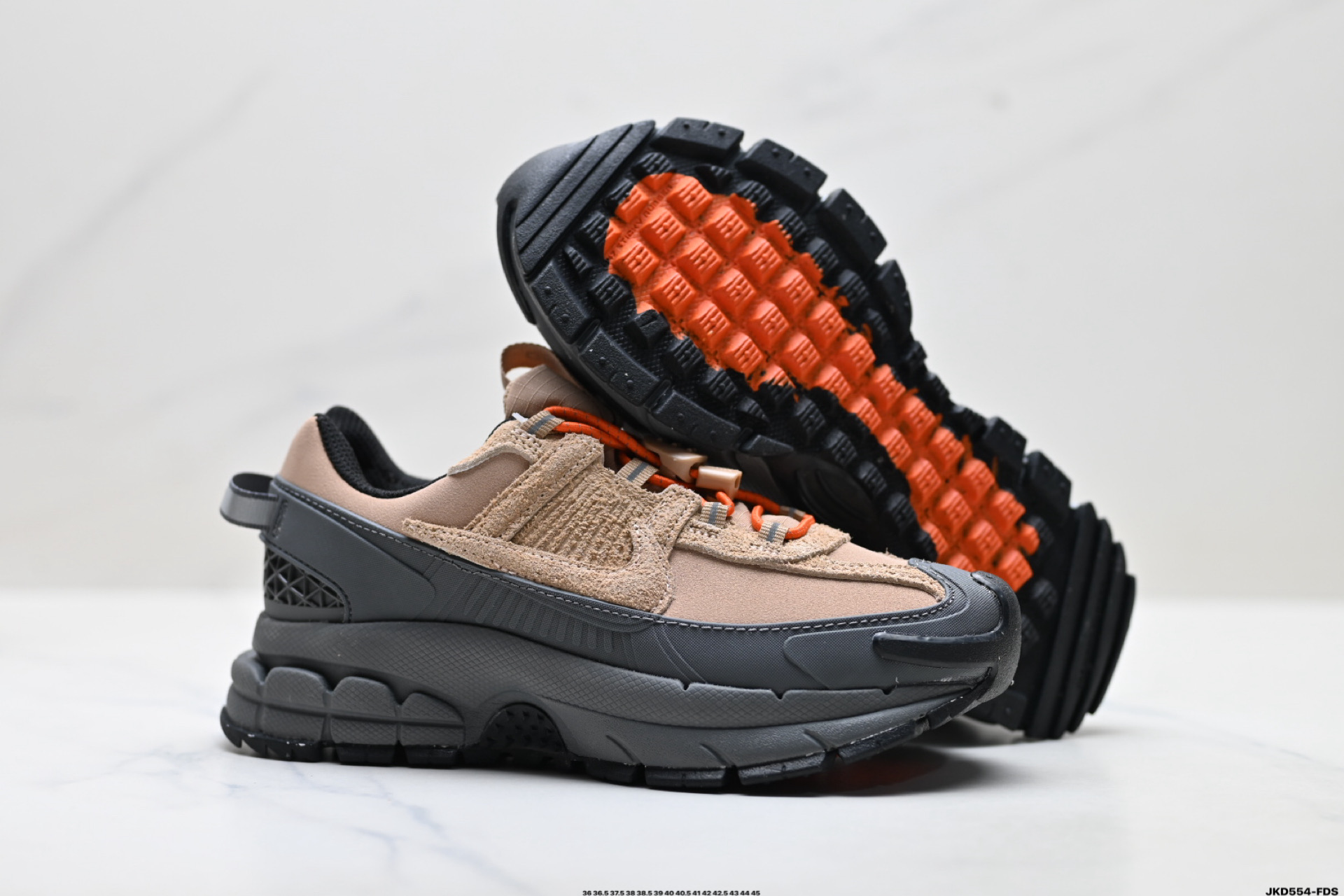 Nike Zoom Vomero Roam 耐克 复古休闲运动慢跑鞋 IQ1127-220