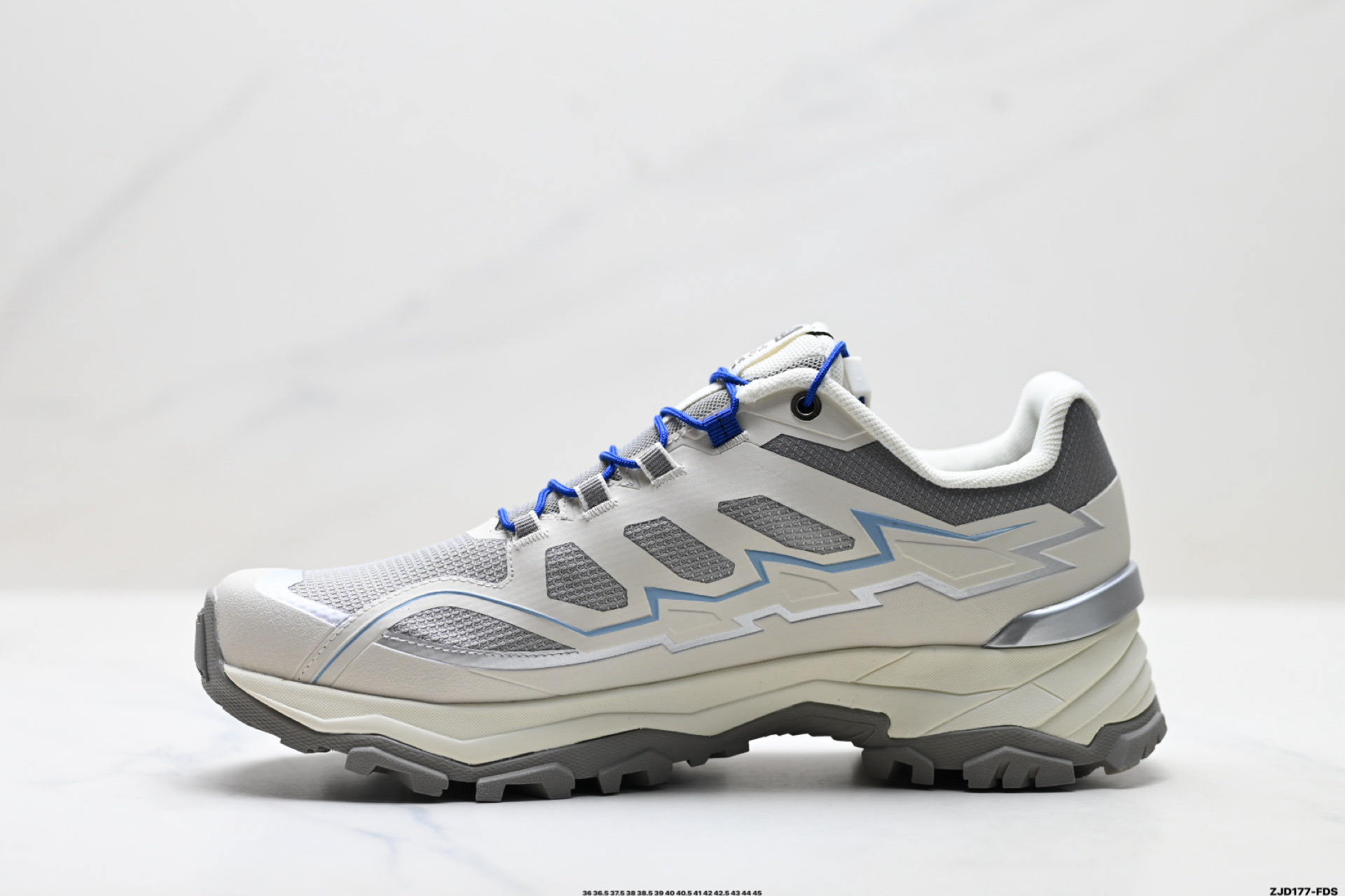 凯乐石KAILAS 远征 舒适简约经典登山 防滑耐磨防水 低帮 徒步鞋 KS261 凯乐石KAILAS 远征 舒适简约经典登山 防滑耐磨防水 低帮 徒步鞋 KS261