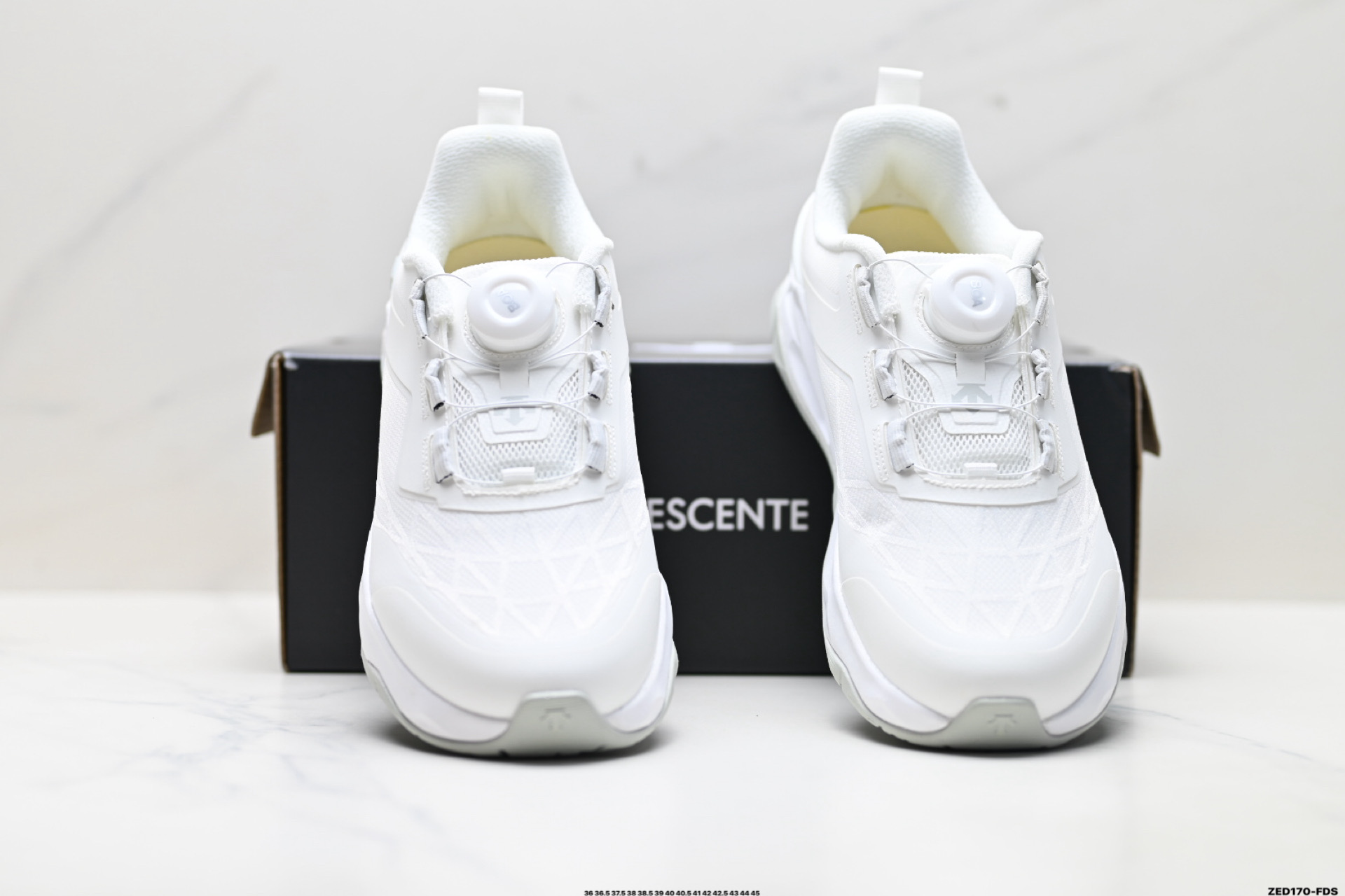 迪桑特DESCENTE CIRCUIT LTR WIRE 2.0 舒适百搭防滑耐磨 低帮 休闲跑步鞋 D5331TCT07-Top High Quatity Cheap Sneakers Fashion Clothing Clothes Bags handbags Shoes of all Brand wholesale With The best Quality And Beautiful Price from China Factory Chinese suppliers wholesaler seller 迪桑特DESCENTE CIRCUIT LTR WIRE 2.0 舒适百搭防滑耐磨 低帮 休闲跑步鞋 D5331TCT07