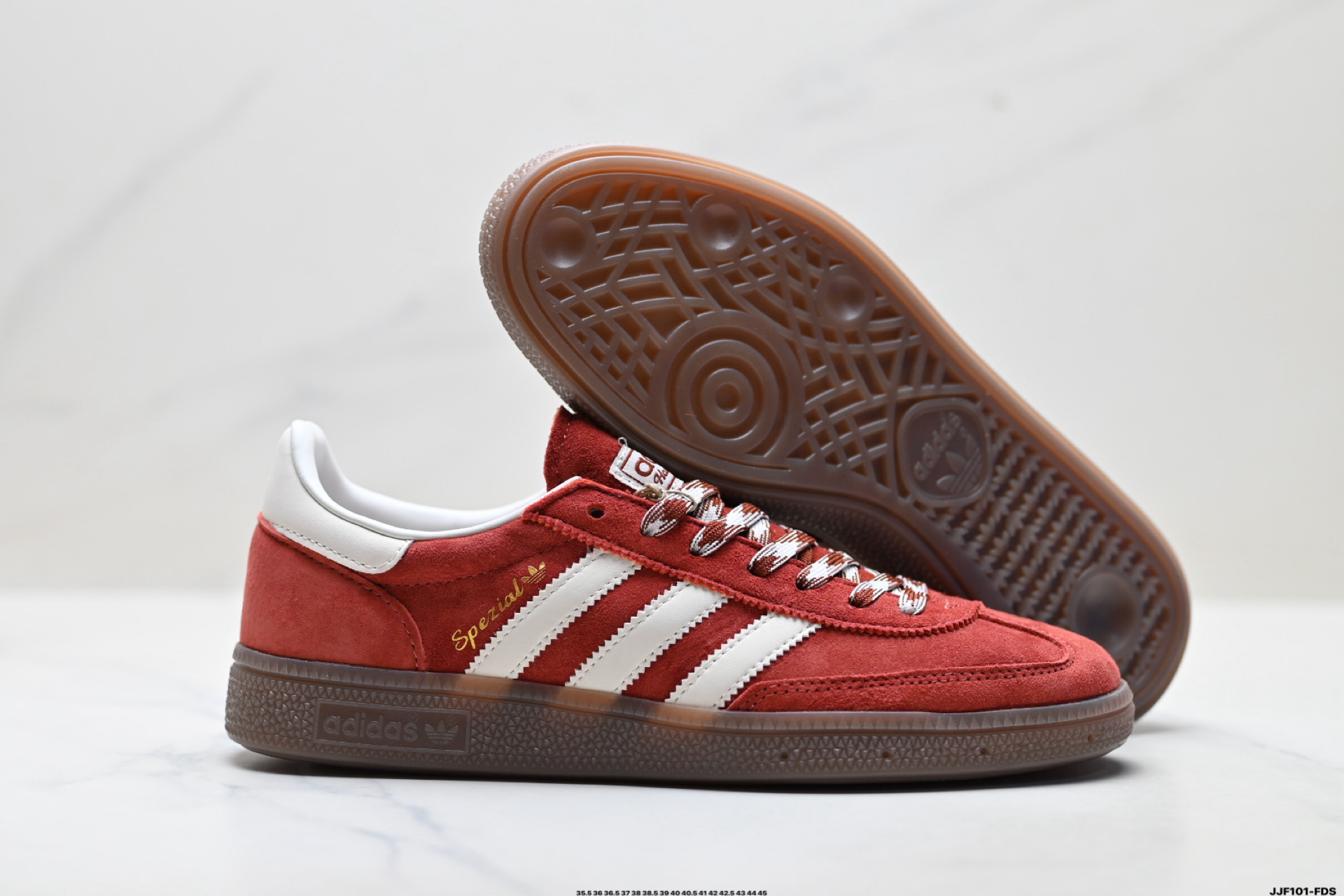 Adidas Handball Spezial 阿迪达斯经典款 复古休闲板鞋 KJ6303 Adidas Handball Spezial 阿迪达斯经典款 复古休闲板鞋 KJ6303