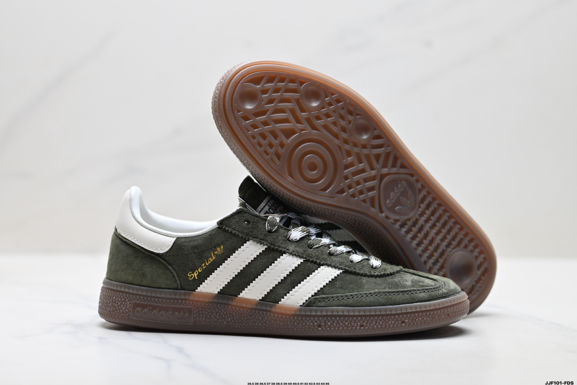 Adidas Handball Spezial 阿迪达斯经典款 复古休闲板鞋 KJ6303 Adidas Handball Spezial 阿迪达斯经典款 复古休闲板鞋 KJ6303