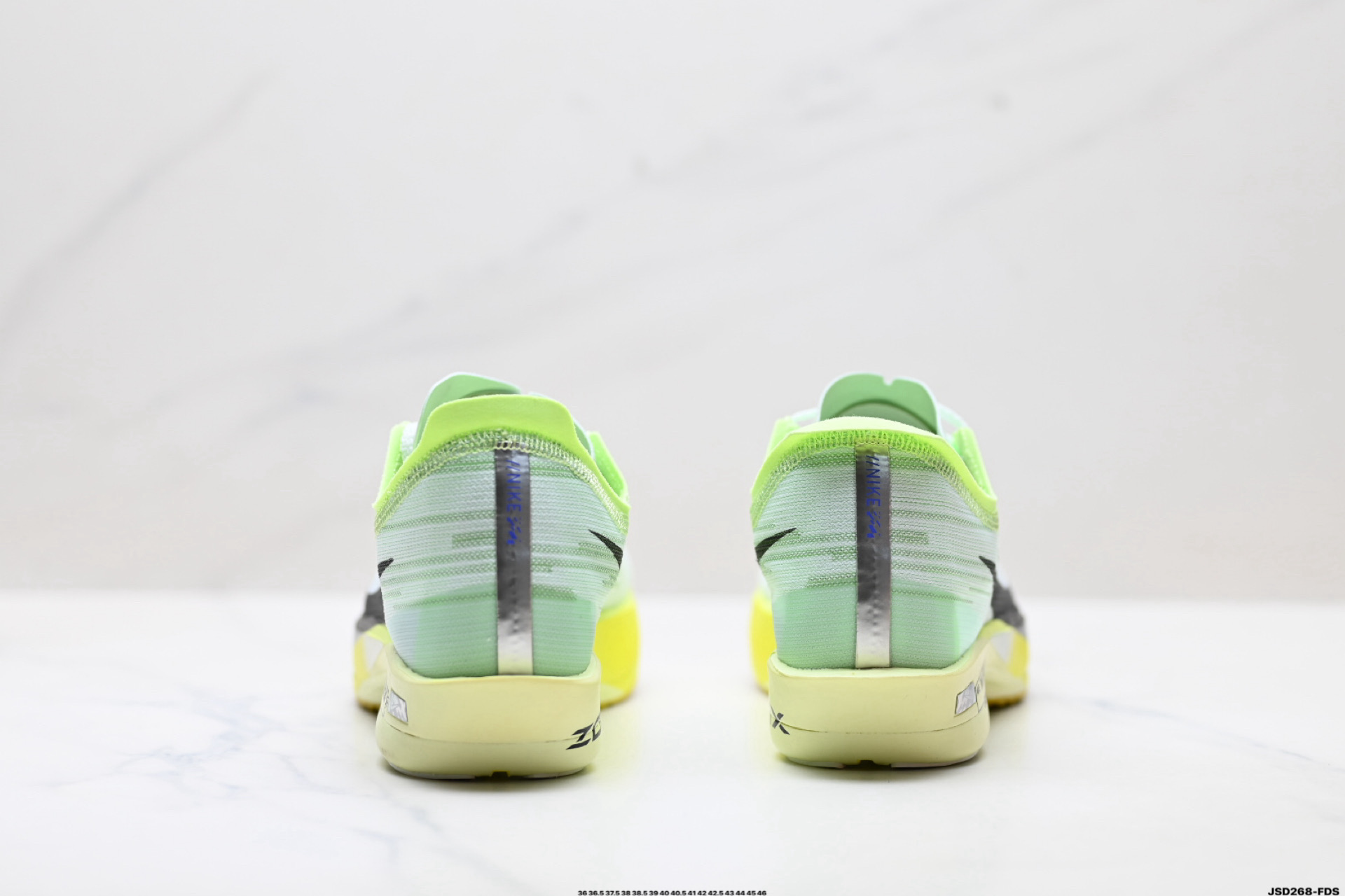 Nike Zoomx Streakfly 2 低帮跑步鞋 超薄针织鞋面 柔软缓震 耐克马拉松跑鞋 HF6416-300 Nike Zoomx Streakfly 2 低帮跑步鞋 超薄针织鞋面 柔软缓震 耐克马拉松跑鞋 HF6416-300