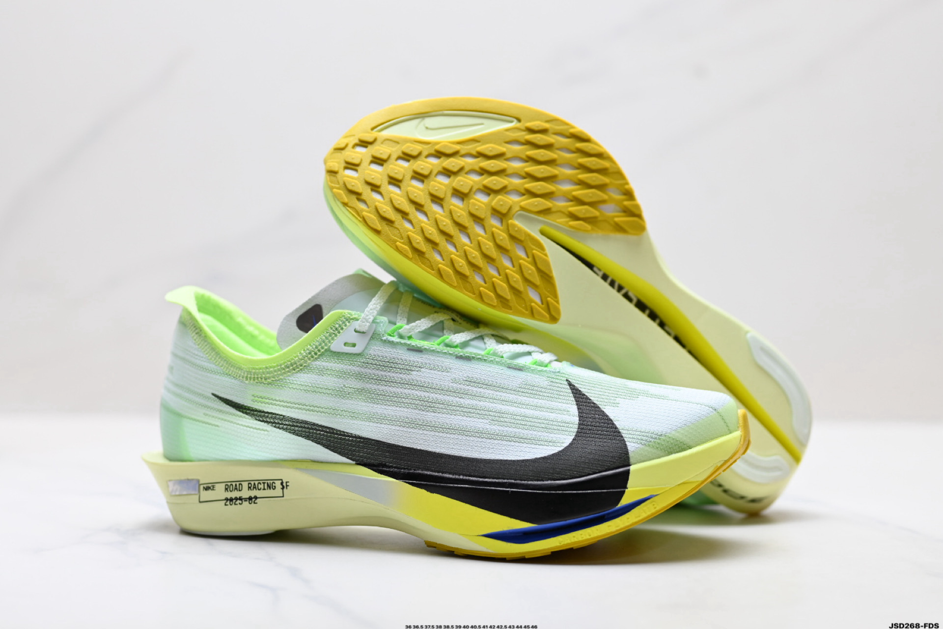 Nike Zoomx Streakfly 2 低帮跑步鞋 超薄针织鞋面 柔软缓震 耐克马拉松跑鞋 HF6416-300 Nike Zoomx Streakfly 2 低帮跑步鞋 超薄针织鞋面 柔软缓震 耐克马拉松跑鞋 HF6416-300