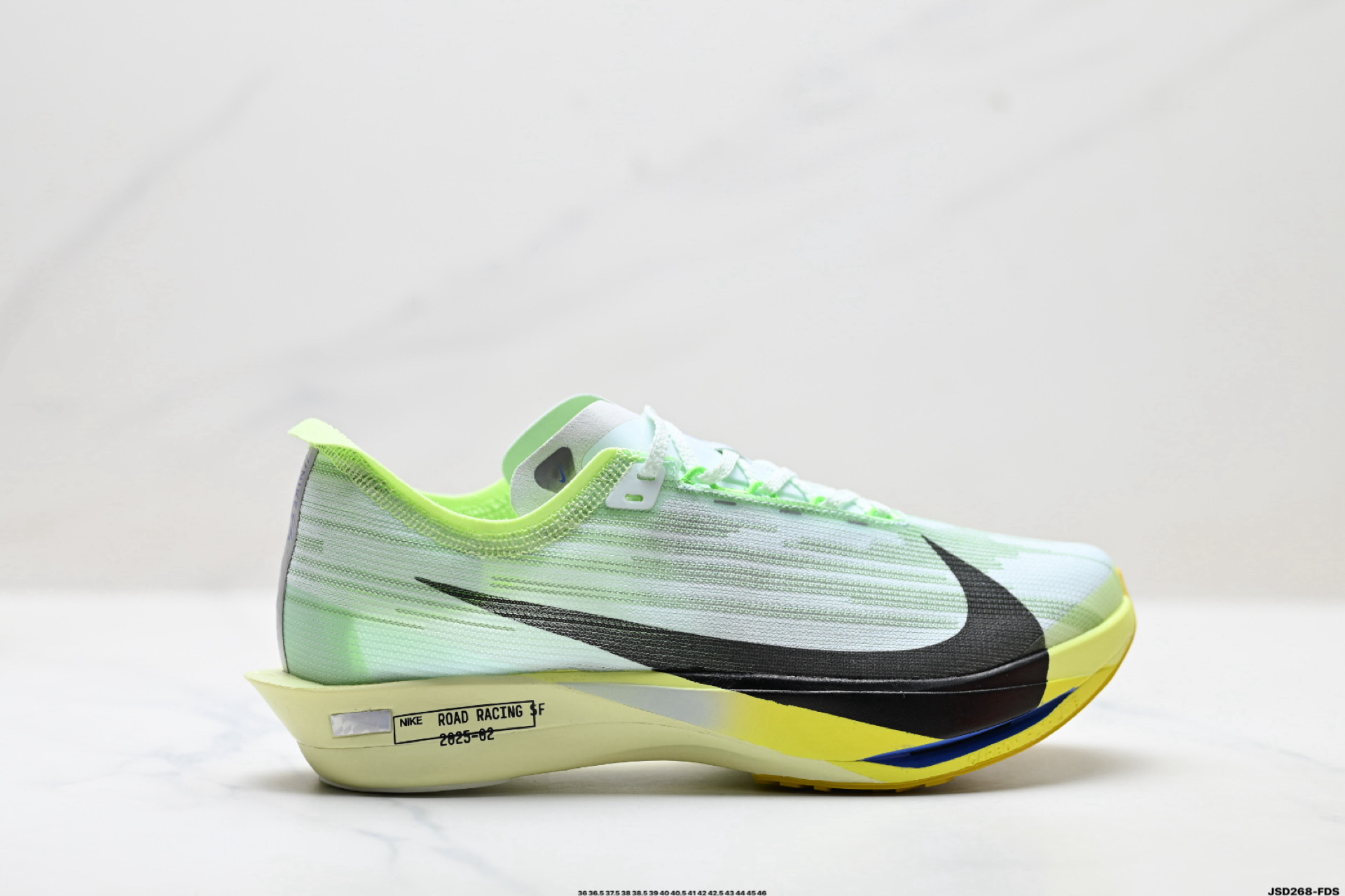 Nike Zoomx Streakfly 2 低帮跑步鞋 超薄针织鞋面 柔软缓震 耐克马拉松跑鞋 HF6416-300 Nike Zoomx Streakfly 2 低帮跑步鞋 超薄针织鞋面 柔软缓震 耐克马拉松跑鞋 HF6416-300
