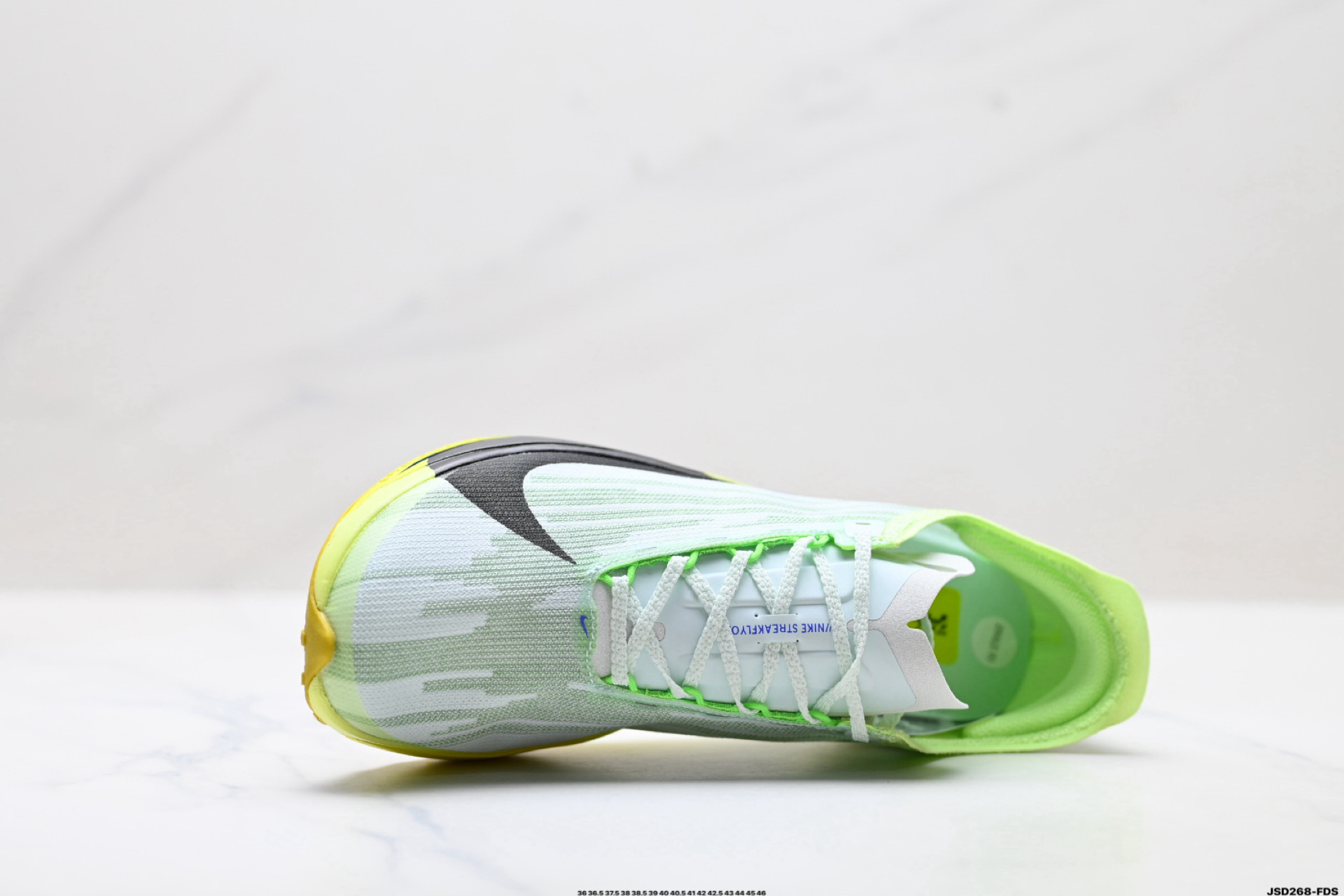 Nike Zoomx Streakfly 2 低帮跑步鞋 超薄针织鞋面 柔软缓震 耐克马拉松跑鞋 HF6416-300 Nike Zoomx Streakfly 2 低帮跑步鞋 超薄针织鞋面 柔软缓震 耐克马拉松跑鞋 HF6416-300