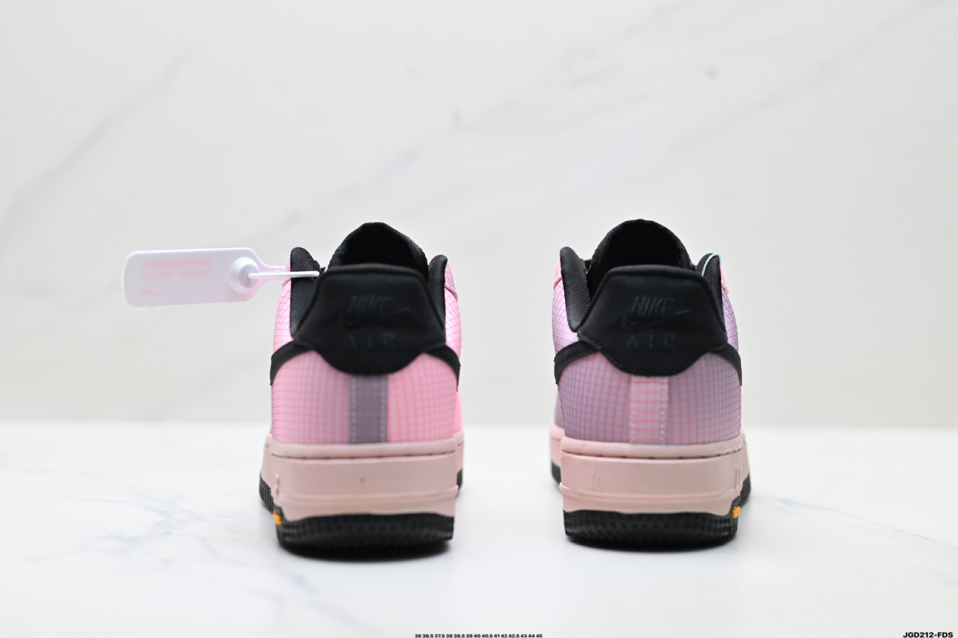 NIKE AIR FORCE 1‘07 LV8 lH1943-600