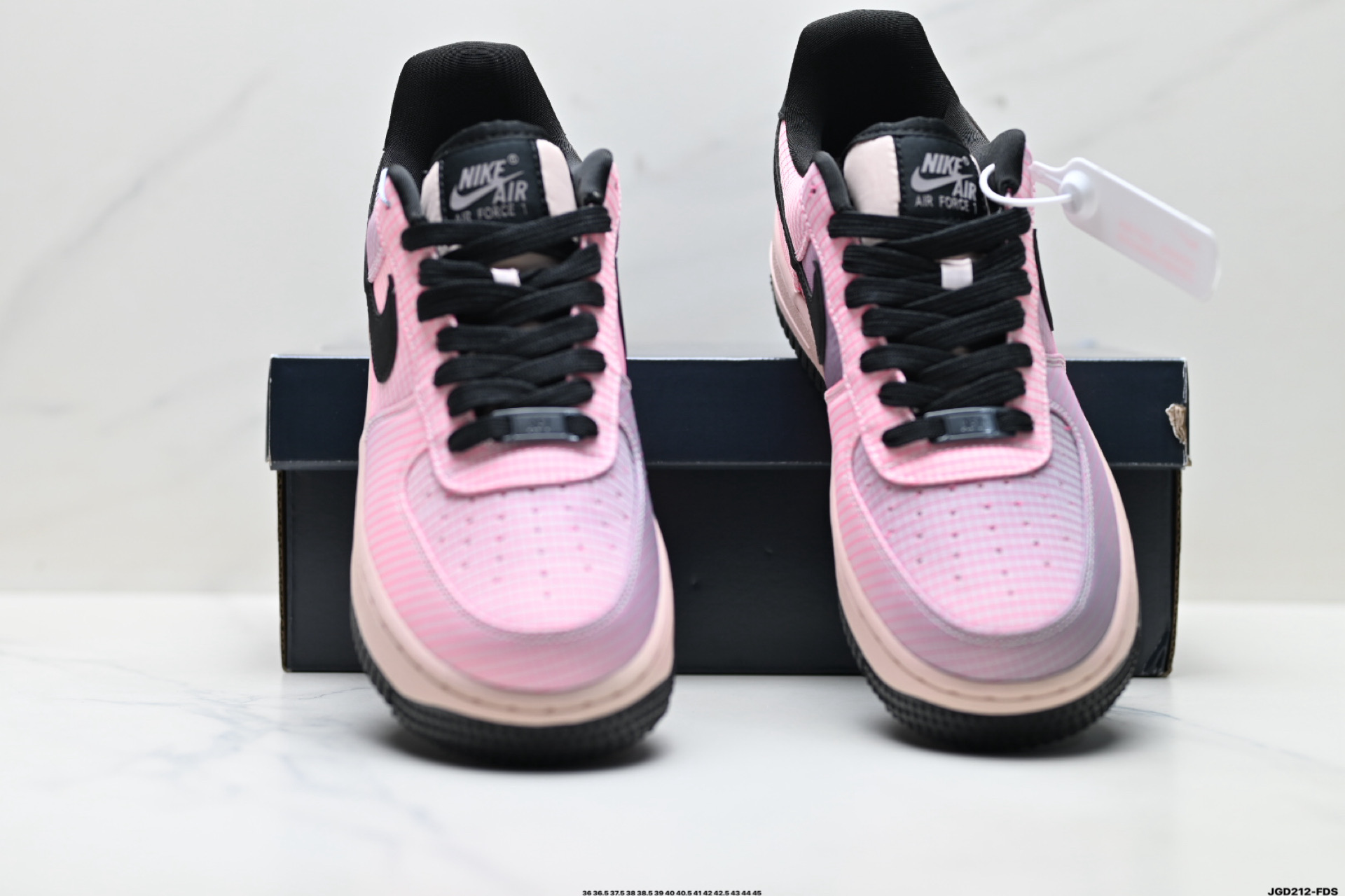 NIKE AIR FORCE 1‘07 LV8 lH1943-600