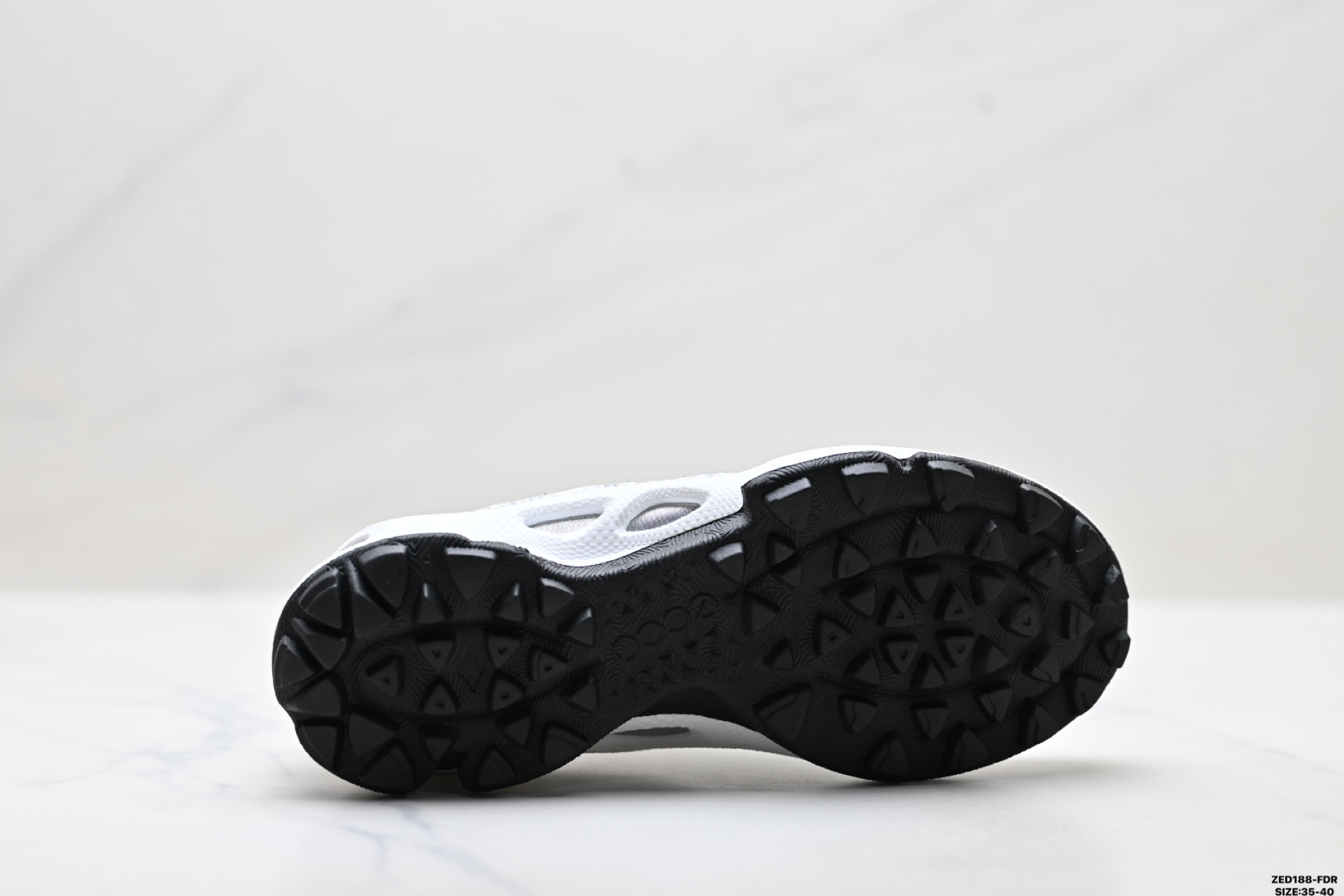 Ecco爱步 Biom C-Trail 健步C 舒适时尚 简约时尚 减震防滑 低帮休闲鞋 802884-513-Top High Quatity Cheap Sneakers Fashion Clothing Clothes Bags handbags Shoes of all Brand wholesale With The best Quality And Beautiful Price from China Factory Chinese suppliers wholesaler seller Ecco爱步 Biom C-Trail 健步C 舒适时尚 简约时尚 减震防滑 低帮休闲鞋 802884-513