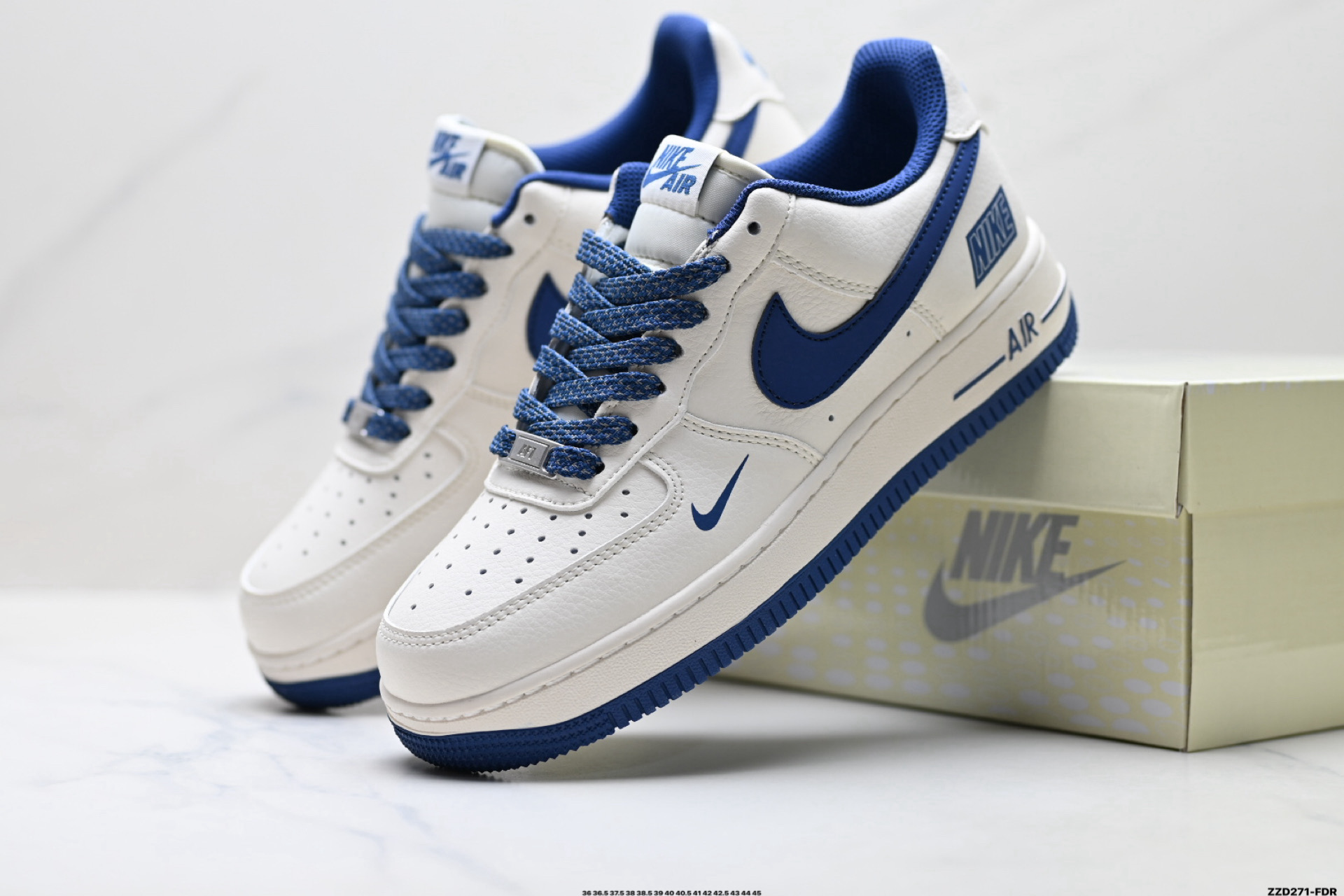 NIKE AIR FORCE 1‘07 LV8 JP8078-075
