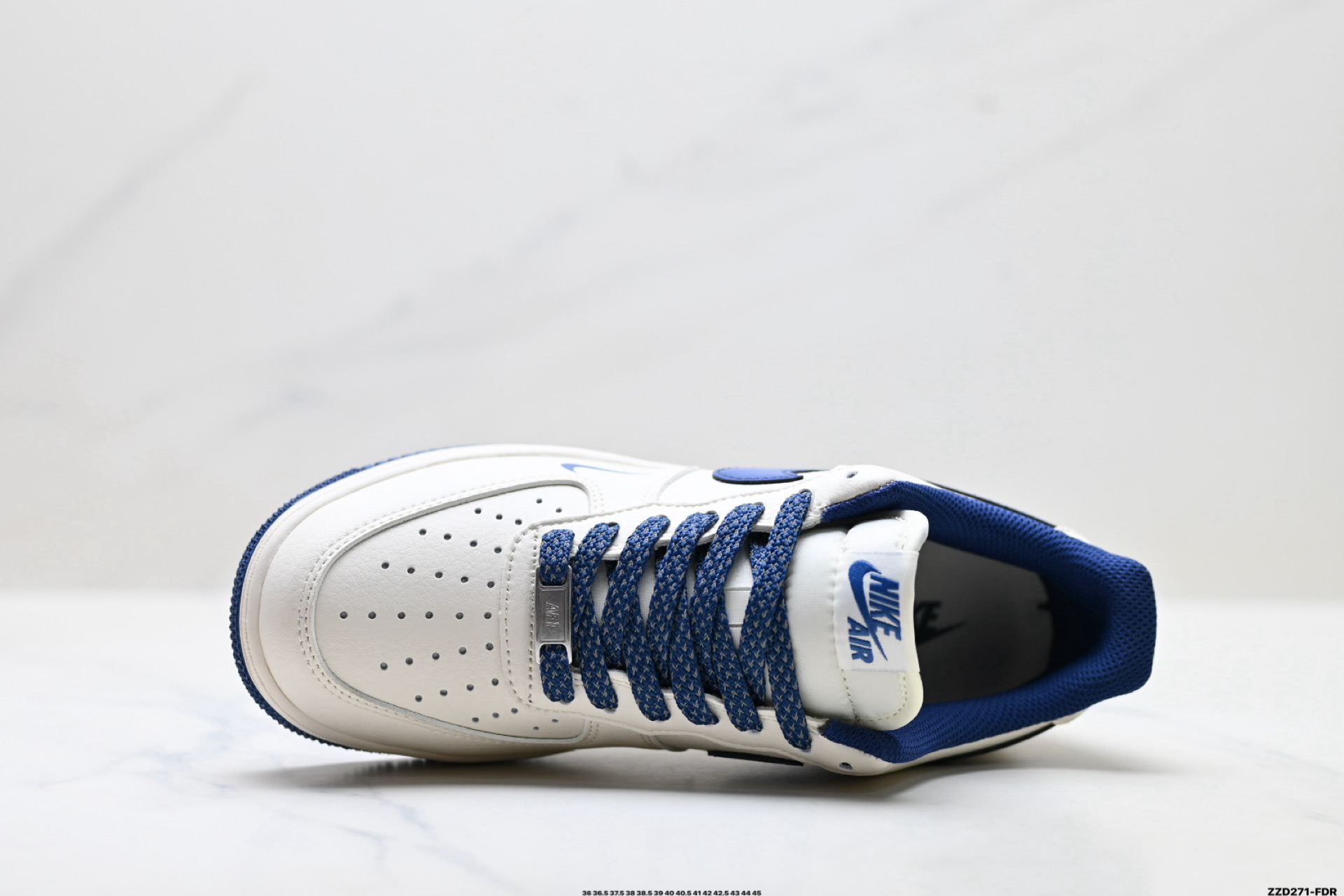 NIKE AIR FORCE 1‘07 LV8 JP8078-075