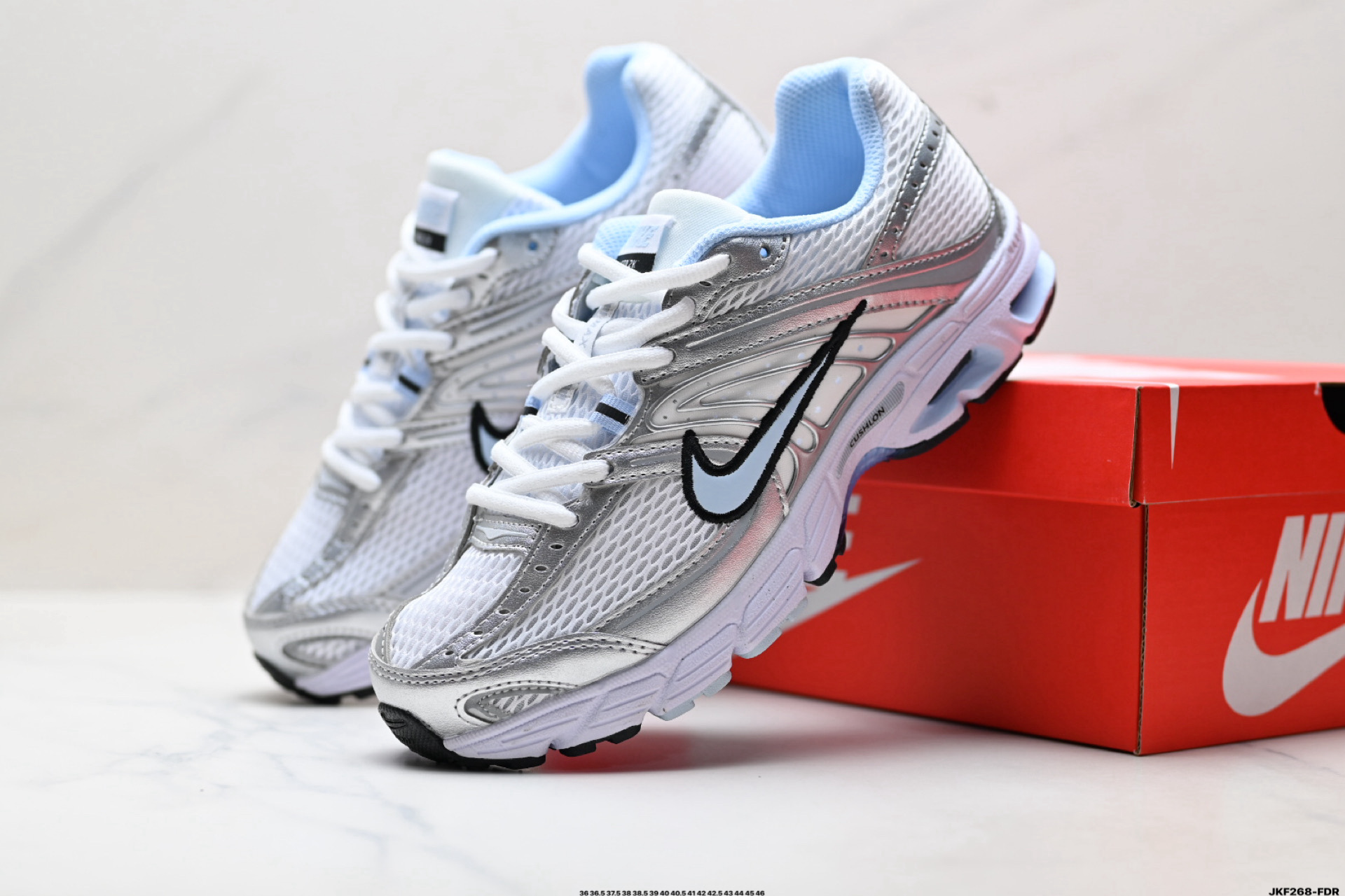 Nike Air Max Moto 2K 耐克 百搭舒适耐磨 低帮跑步鞋 IQ7592-010