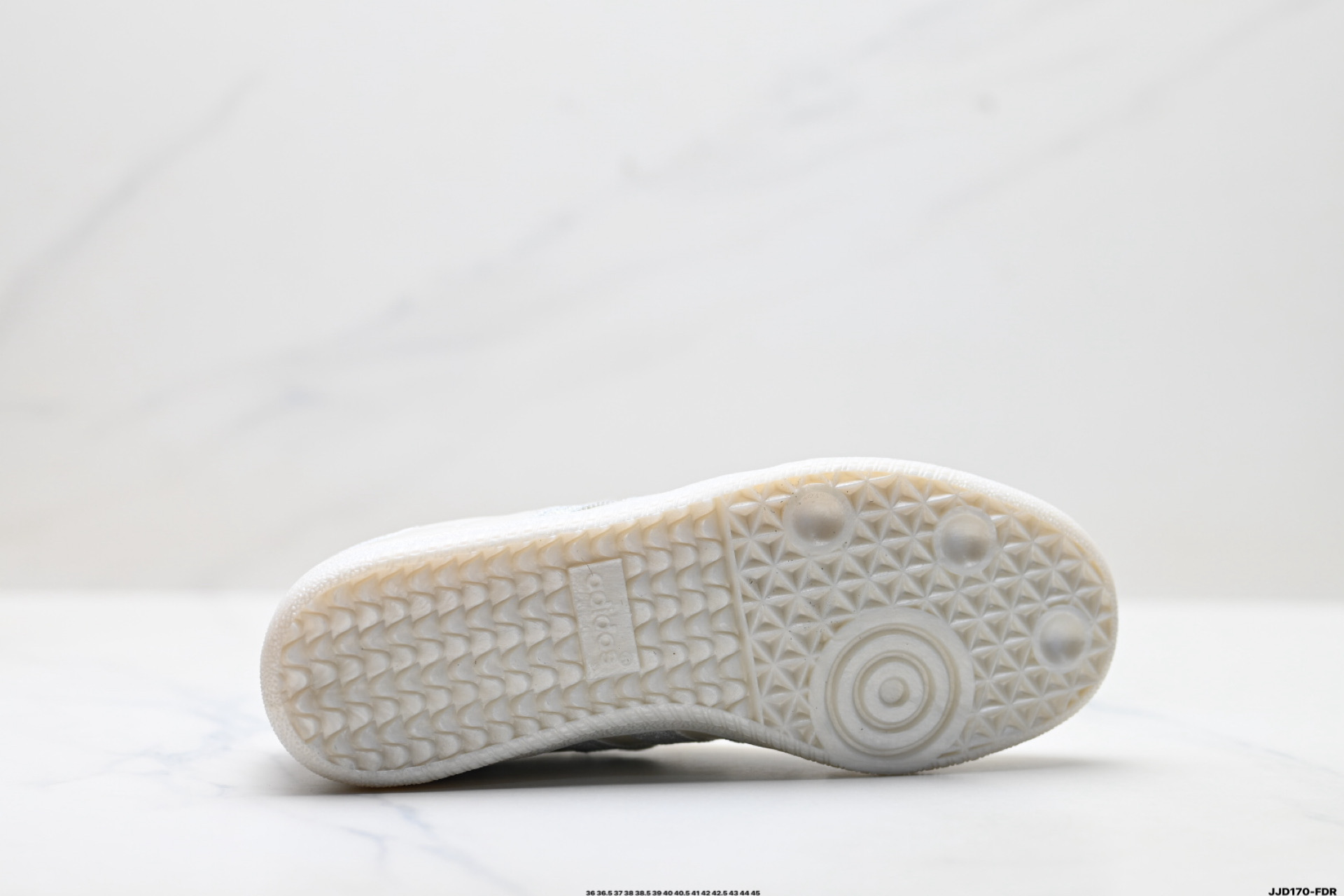 Adidas Originals Samba 阿迪达斯 桑巴舞系列绅士德训足球风百搭低帮休闲运动板鞋 HP3698