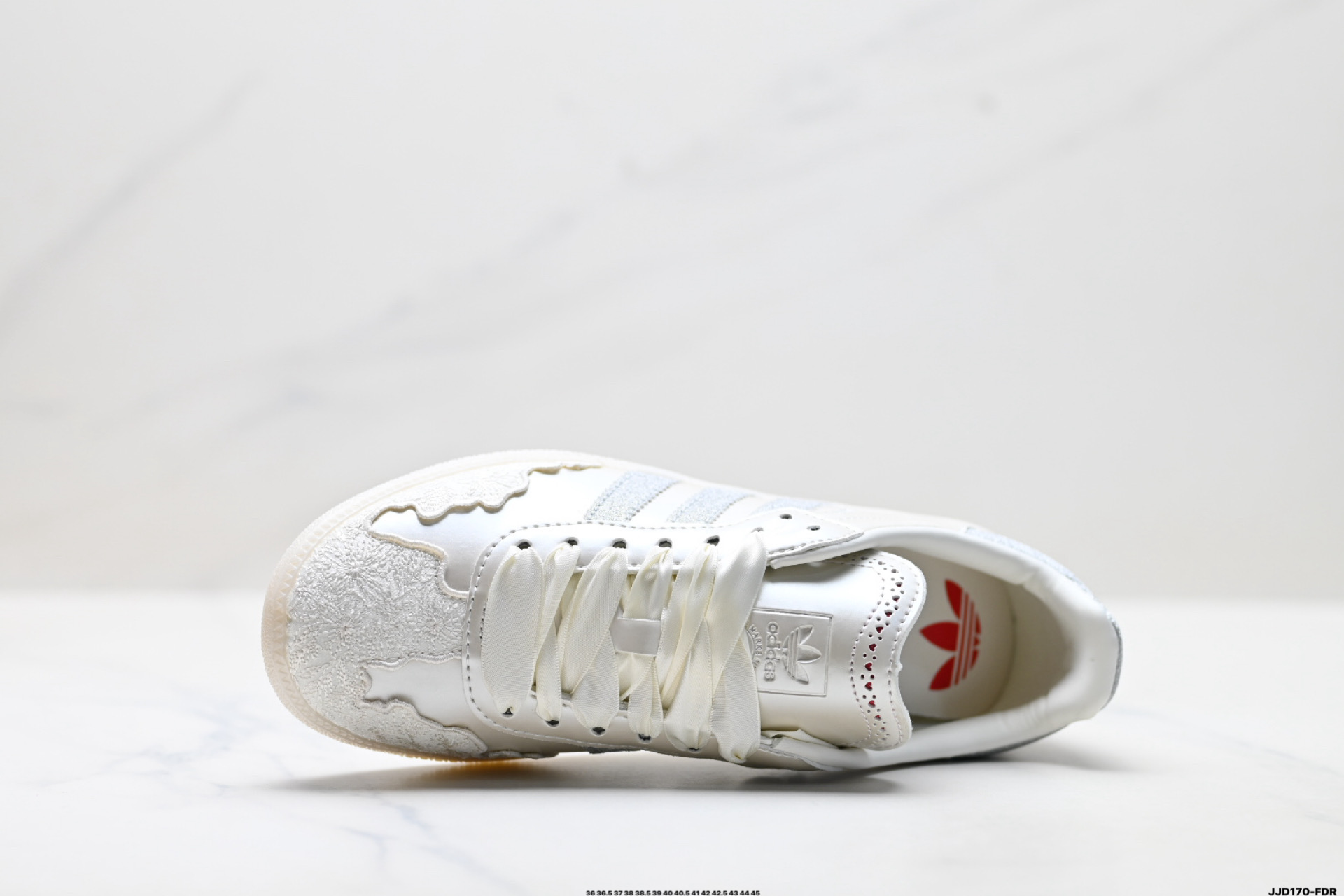 Adidas Originals Samba 阿迪达斯 桑巴舞系列绅士德训足球风百搭低帮休闲运动板鞋 HP3698