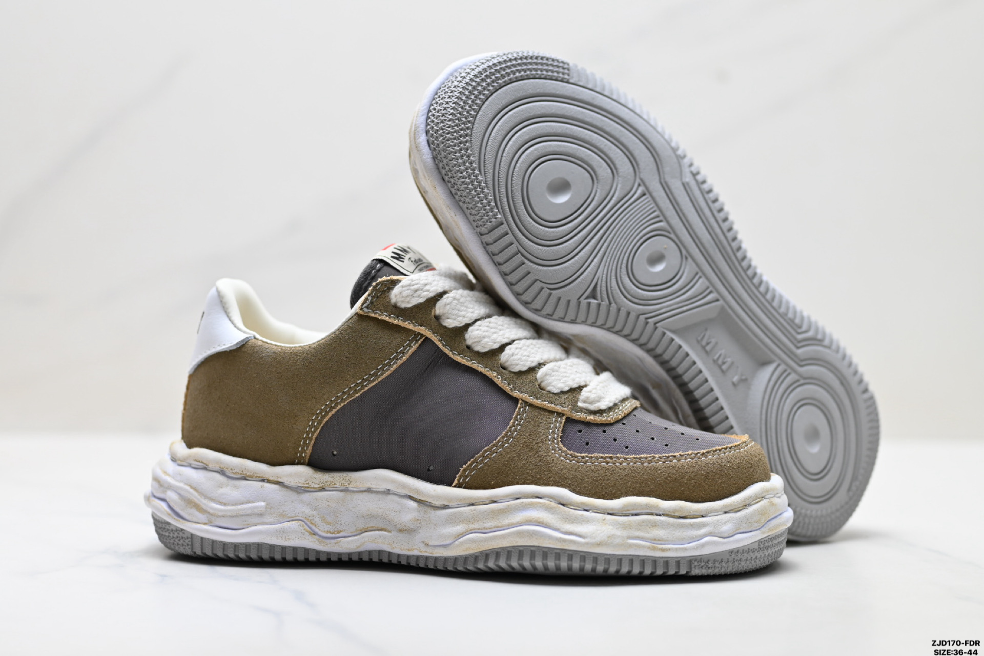 MIHARA YASUHIRO三原康裕 Hank 运动 低帮 MMY时尚帆布板鞋-Top High Quatity Cheap Sneakers Fashion Clothing Clothes Bags handbags Shoes of all Brand wholesale With The best Quality And Beautiful Price from China Factory Chinese suppliers wholesaler seller MIHARA YASUHIRO三原康裕 Hank 运动 低帮 MMY时尚帆布板鞋