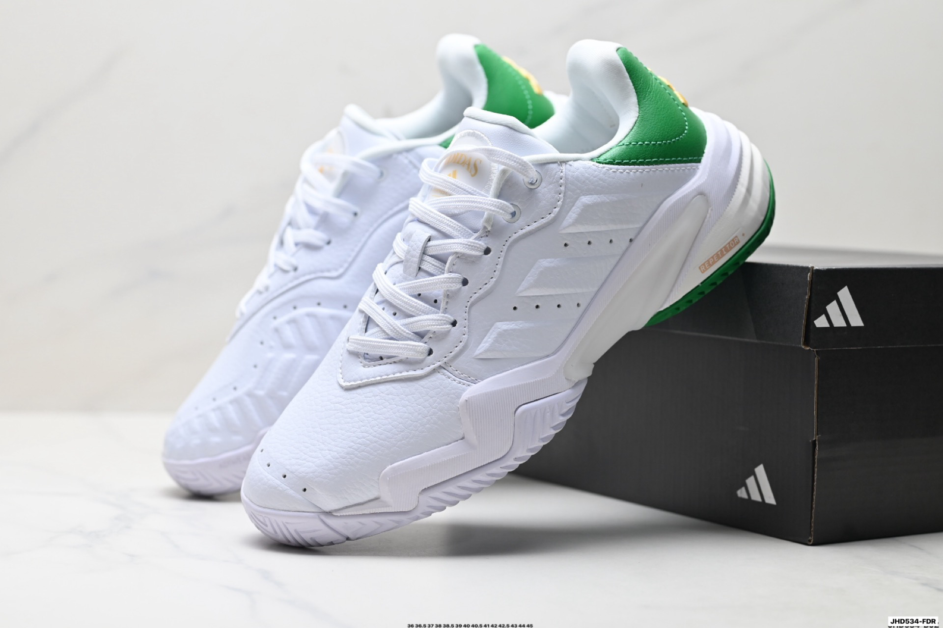 Adidas阿迪达斯男子网球鞋Barricade 13 M Leather 这款ADIDAS BARRICADE 13网球运动鞋 lF9131
