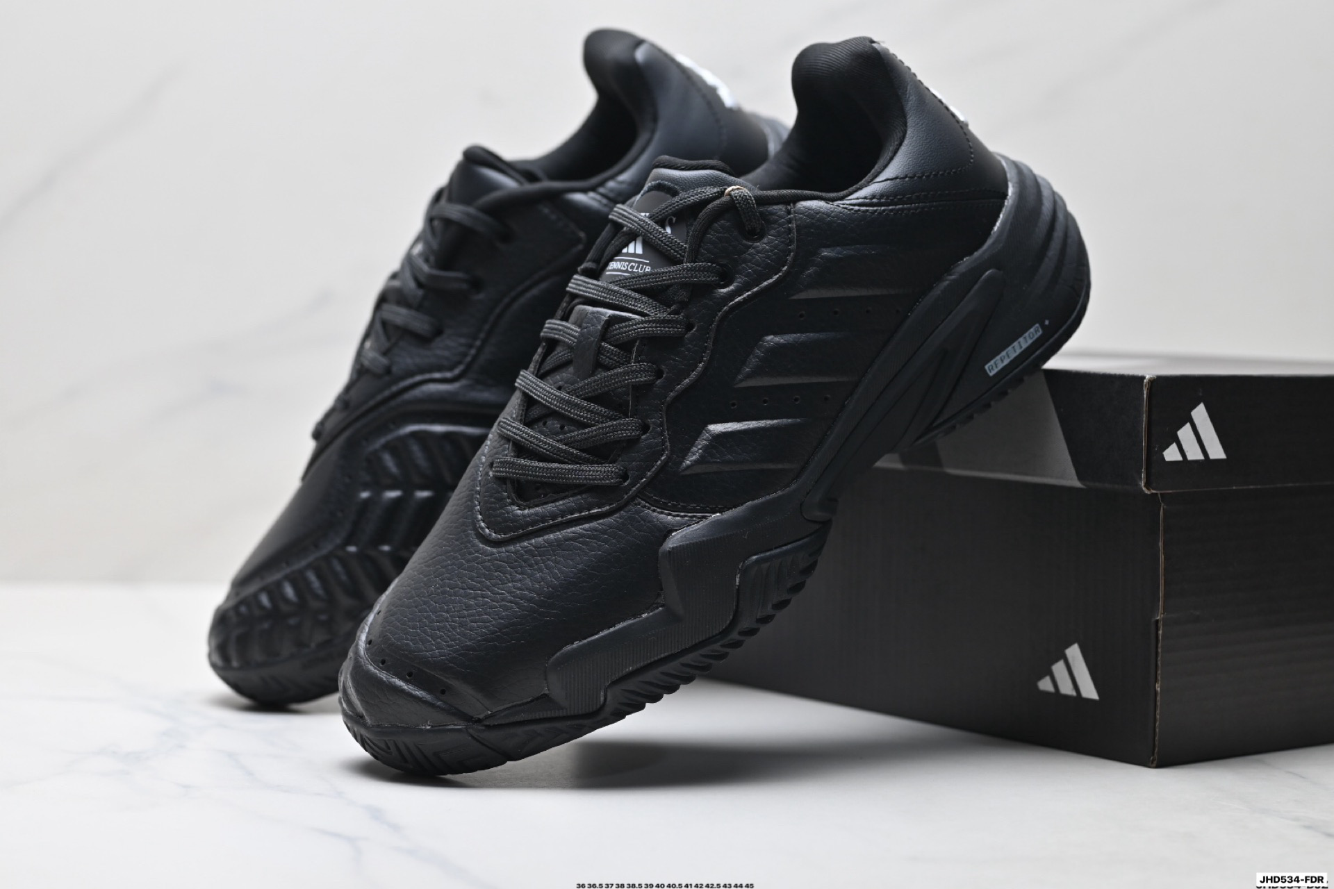 Adidas阿迪达斯男子网球鞋Barricade 13 M Leather 这款ADIDAS BARRICADE 13网球运动鞋 lF9131