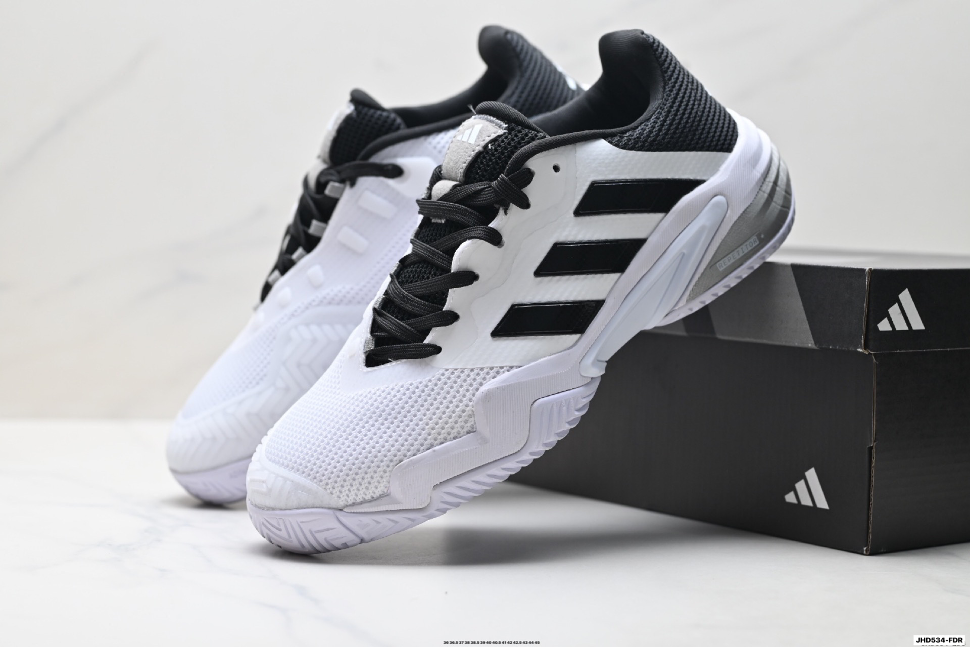 Adidas阿迪达斯男子网球鞋Barricade 13 M Leather 这款ADIDAS BARRICADE 13网球运动鞋 lF9131