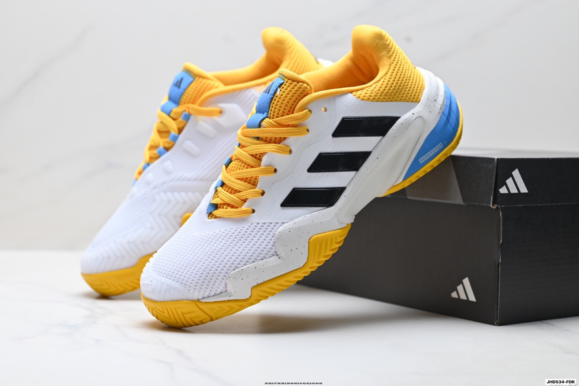 Adidas阿迪达斯男子网球鞋Barricade 13 M Leather 这款ADIDAS BARRICADE 13网球运动鞋 lF9131