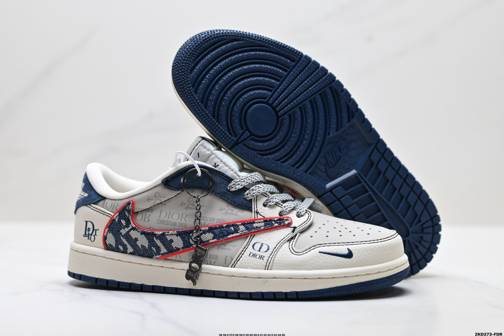 Nike Air Jordan 1 x Travis Scott AJ1倒勾 乔一倒钩 ‘DIY’定制 耐克 低帮文化篮球鞋 XD1979-006