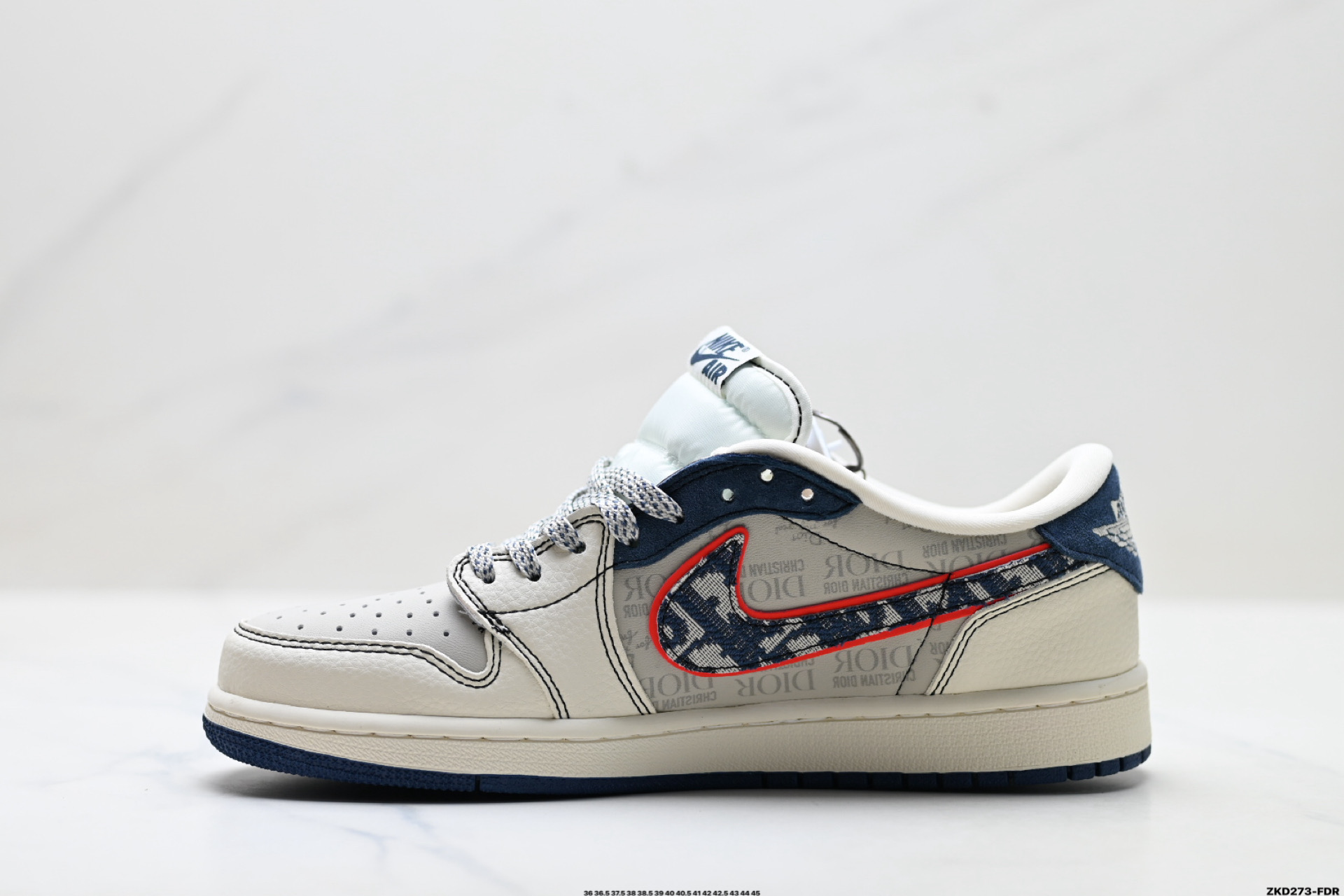 Nike Air Jordan 1 x Travis Scott AJ1倒勾 乔一倒钩 ‘DIY’定制 耐克 低帮文化篮球鞋 XD1979-006