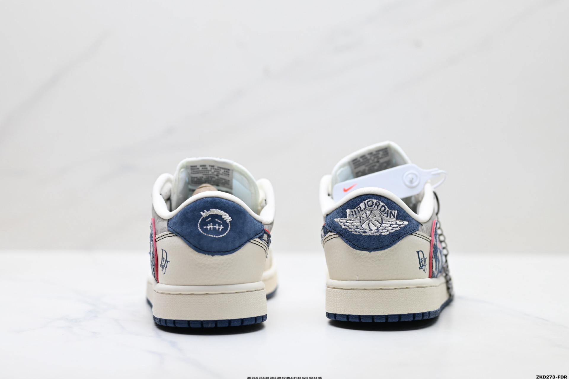 Nike Air Jordan 1 x Travis Scott AJ1倒勾 乔一倒钩 ‘DIY’定制 耐克 低帮文化篮球鞋 XD1979-006