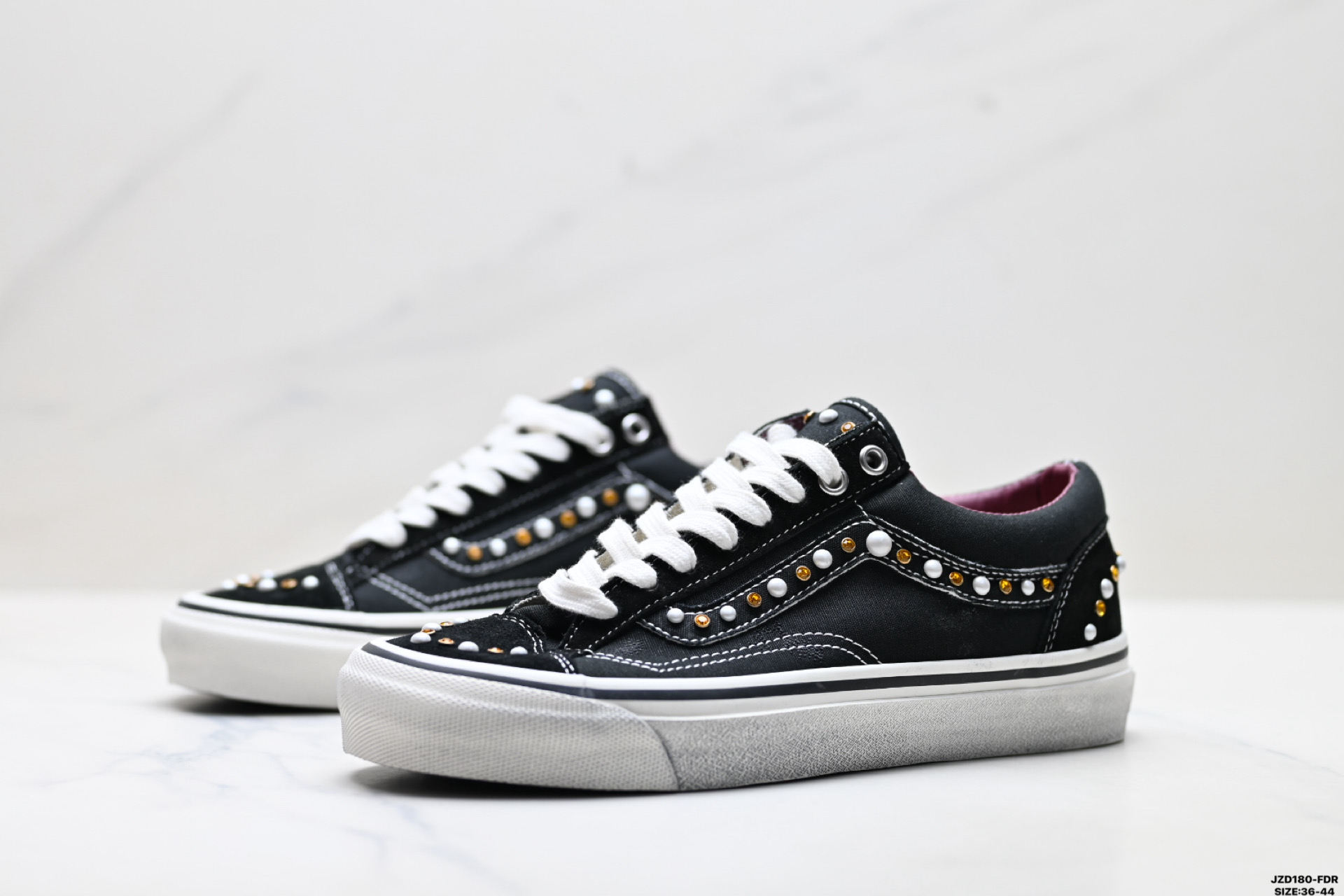 Vans范斯 Old Skool 36 Premium Pearlized 舒适复古 低帮板鞋 VN000E8VHLE-Top High Quatity Cheap Sneakers Fashion Clothing Clothes Bags handbags Shoes of all Brand wholesale With The best Quality And Beautiful Price from China Factory Chinese suppliers wholesaler seller Vans范斯 Old Skool 36 Premium Pearlized 舒适复古 低帮板鞋 VN000E8VHLE