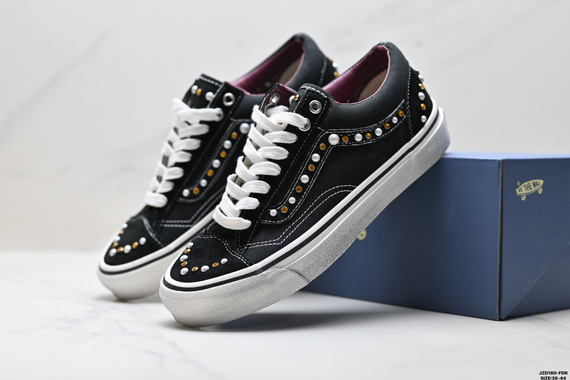 Vans范斯 Old Skool 36 Premium Pearlized 舒适复古 低帮板鞋 VN000E8VHLE-Top High Quatity Cheap Sneakers Fashion Clothing Clothes Bags handbags Shoes of all Brand wholesale With The best Quality And Beautiful Price from China Factory Chinese suppliers wholesaler seller Vans范斯 Old Skool 36 Premium Pearlized 舒适复古 低帮板鞋 VN000E8VHLE
