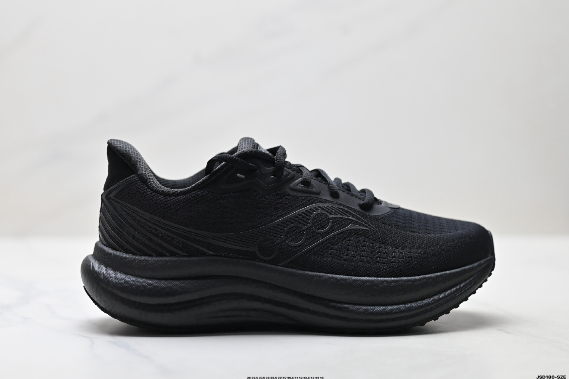 【04507】Saucony Triumph 23 Running Shoes