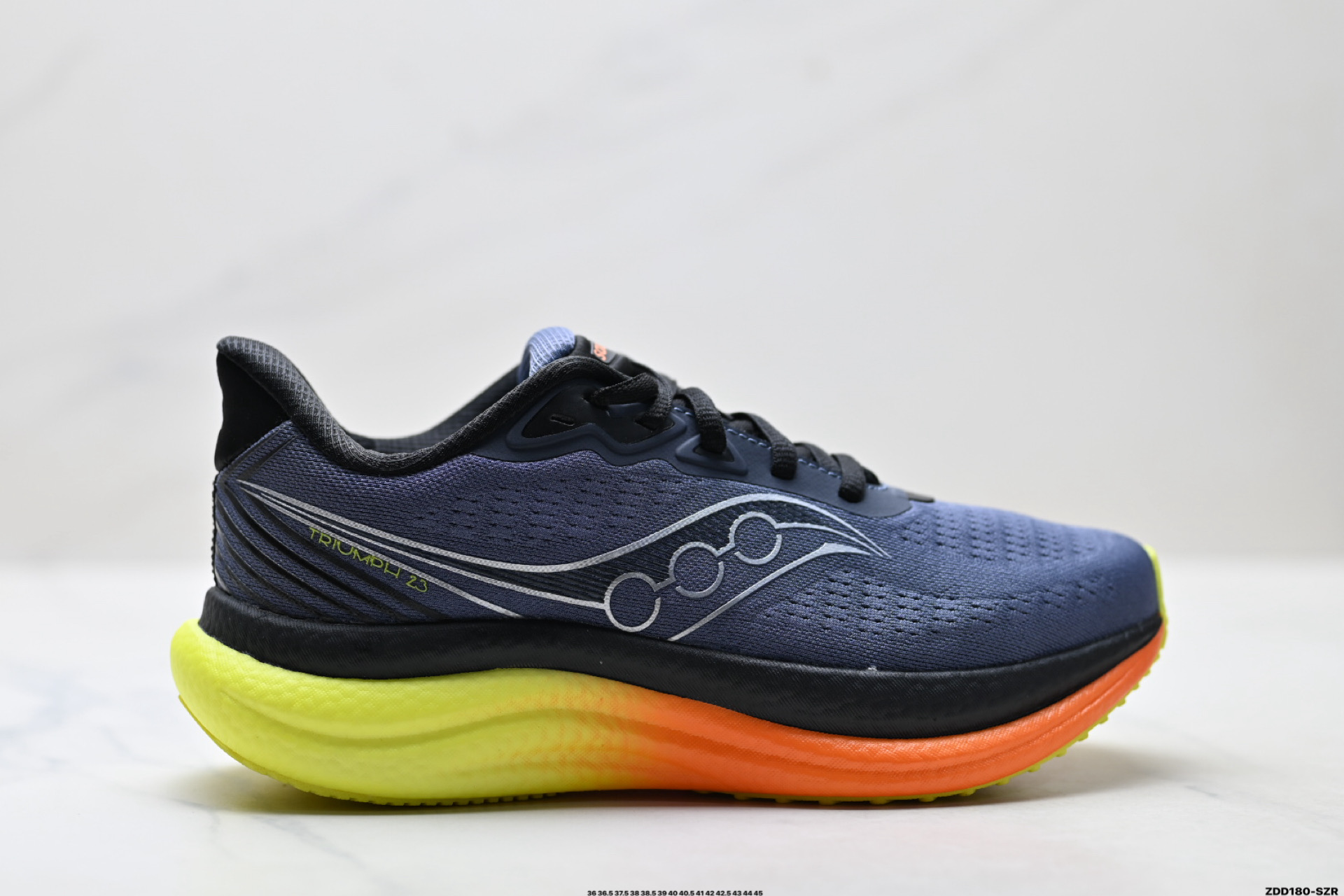 【04818】Saucony Triumph 23 Running Shoes