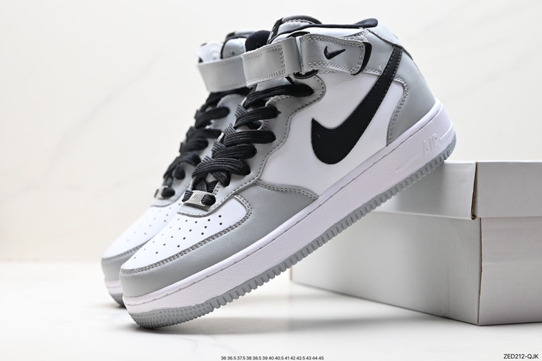 260 Air Force 1 ‘07 Low HG1522-016